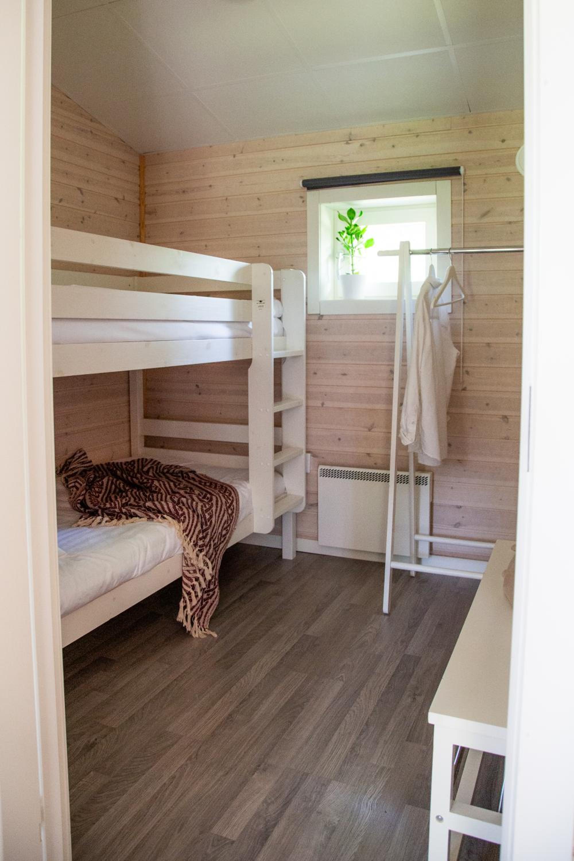 One-Bedroom Apartment - Photo 13