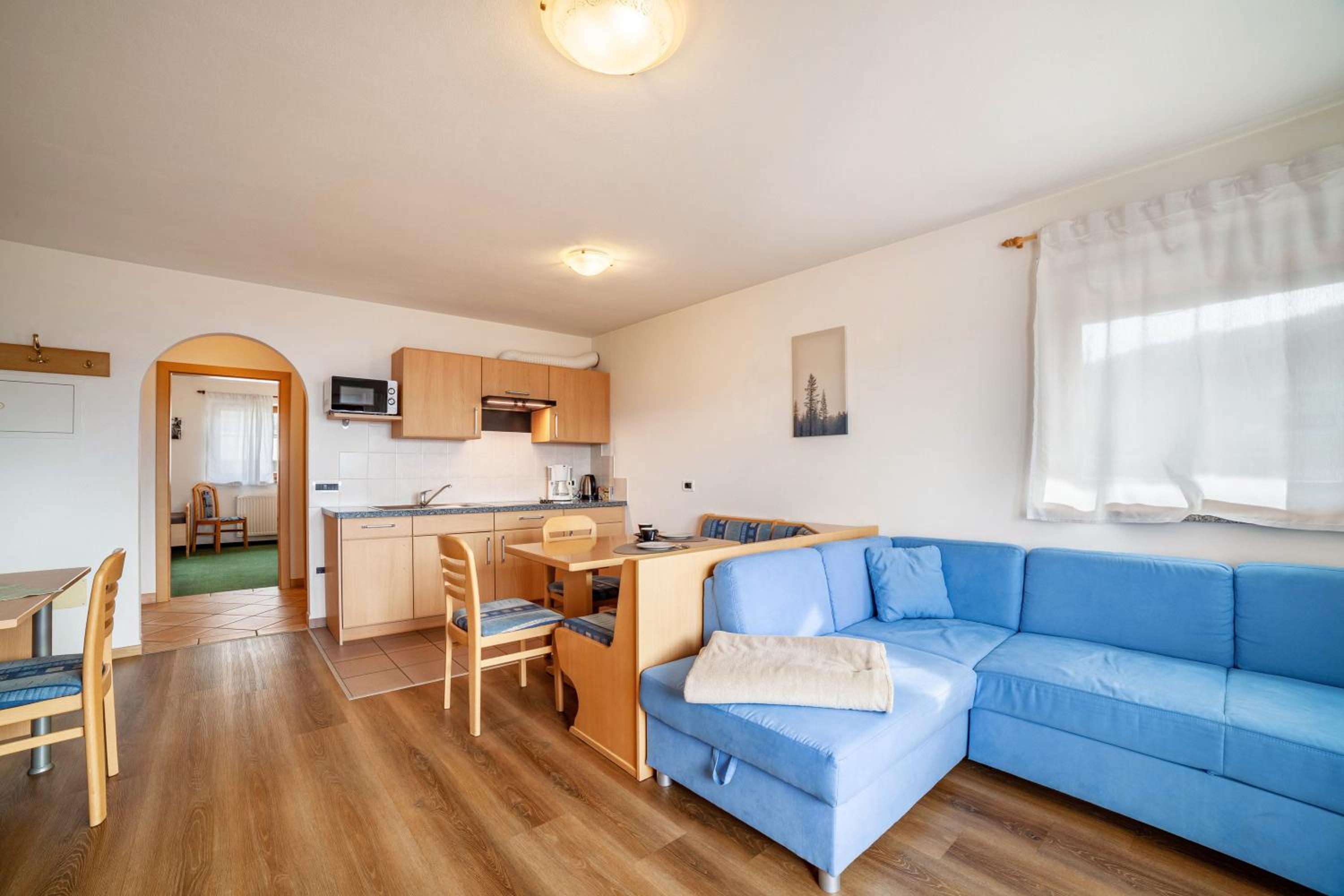 Superior One-Bedroom Apartment with Balcony