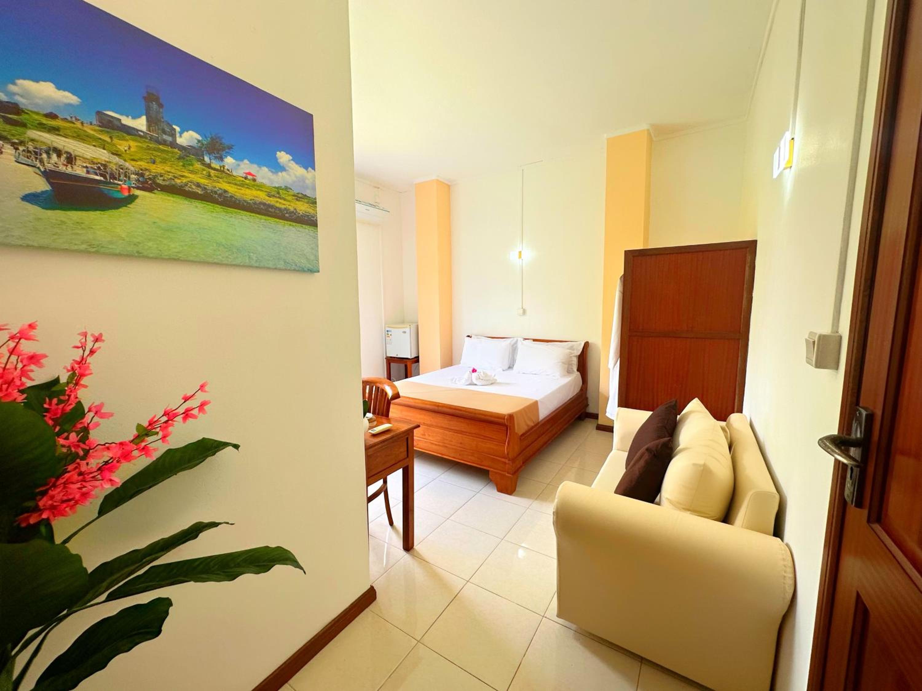 Junior Suite with Garden View
