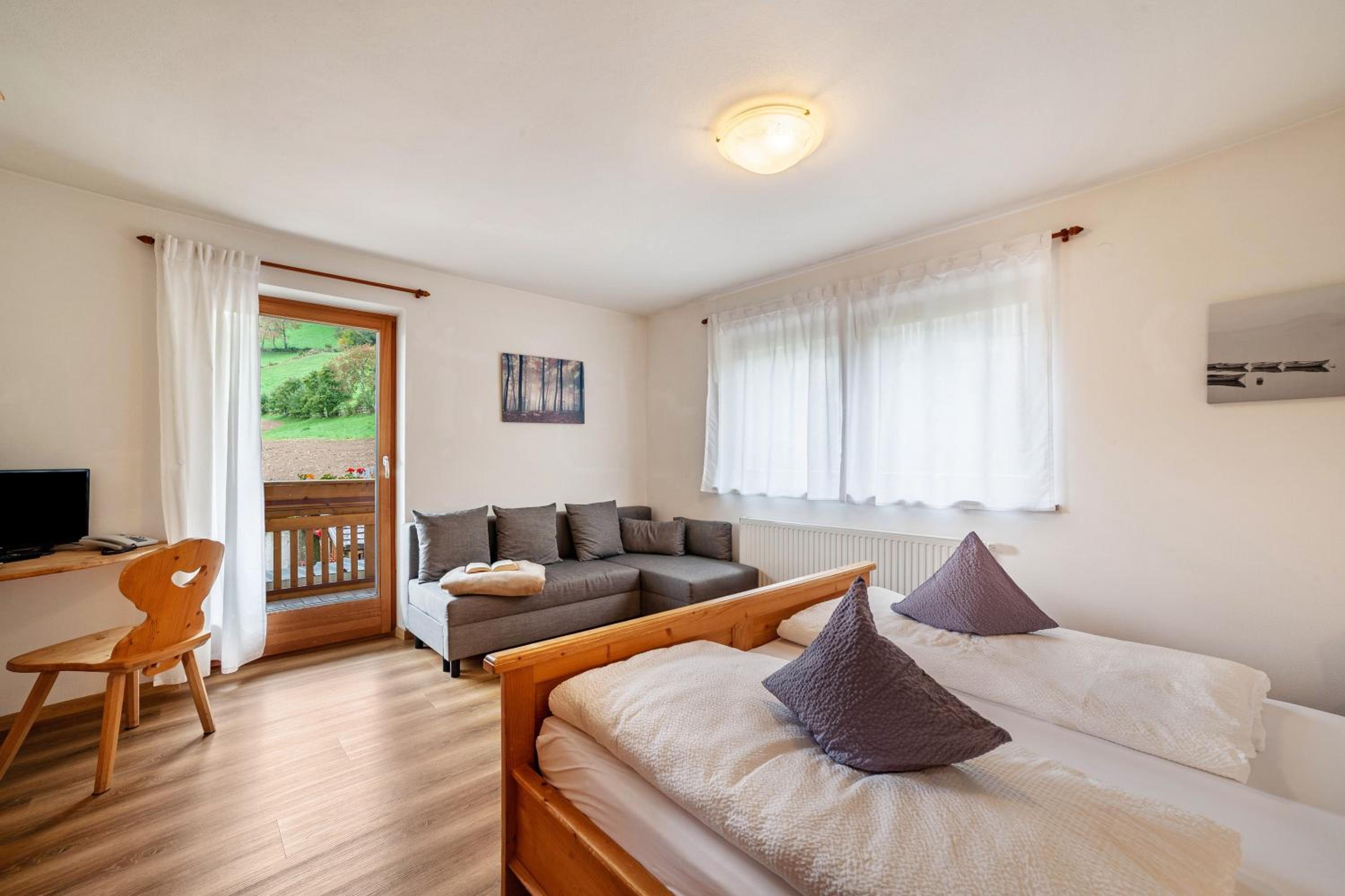 Triple Room with Shower