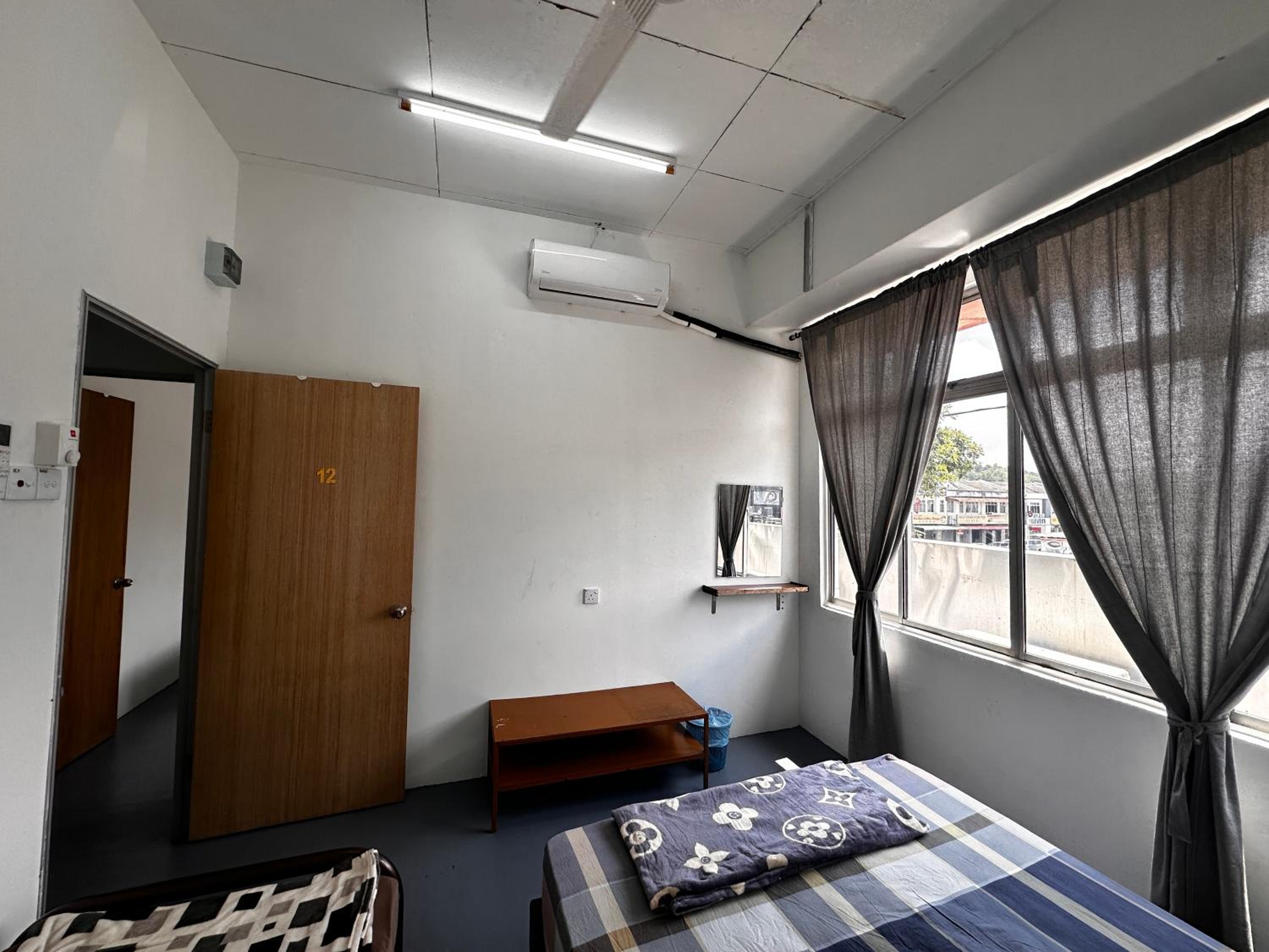 Triple Room with Shared Bathroom photo 1