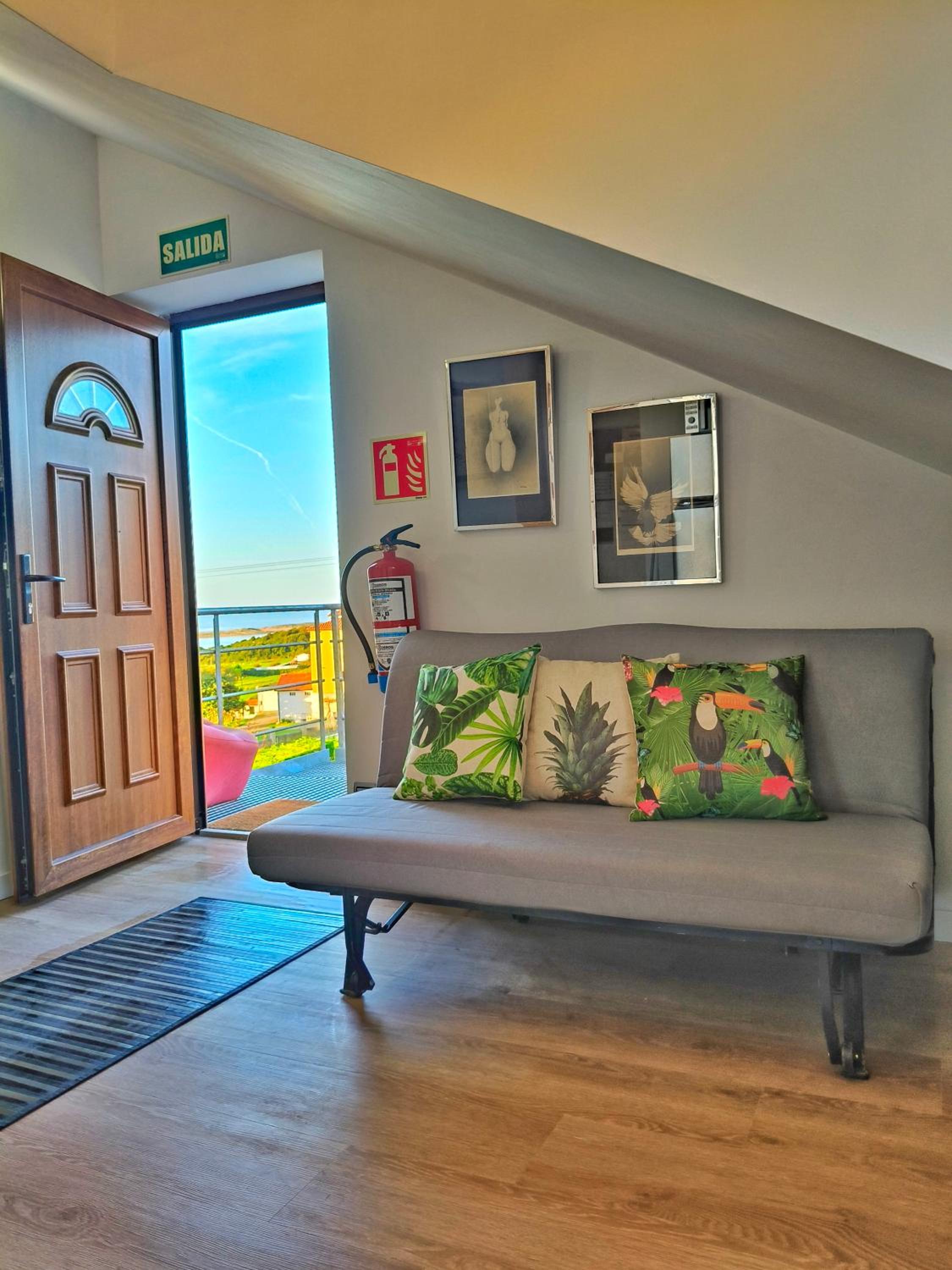 Habitación Doble Deluxe con Vista Lateral al Mar