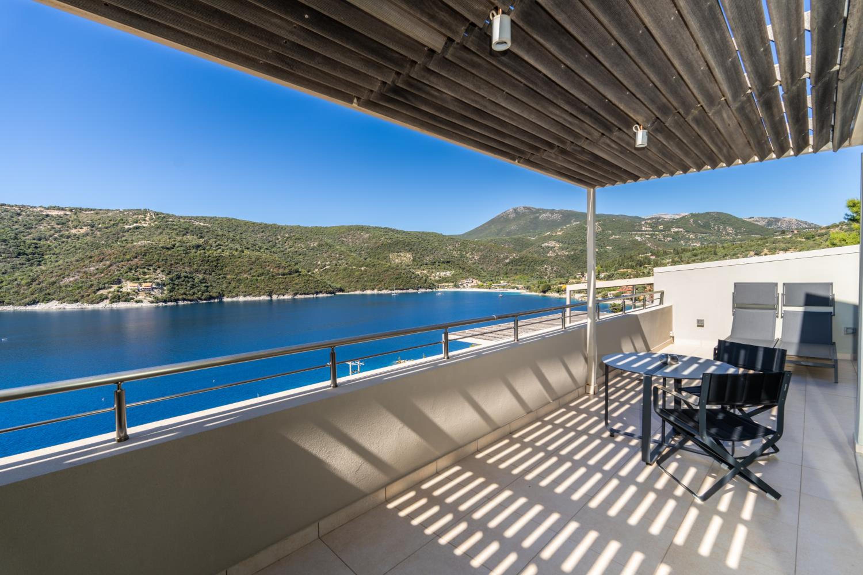 Junior Suite with Sea View - Photo 10