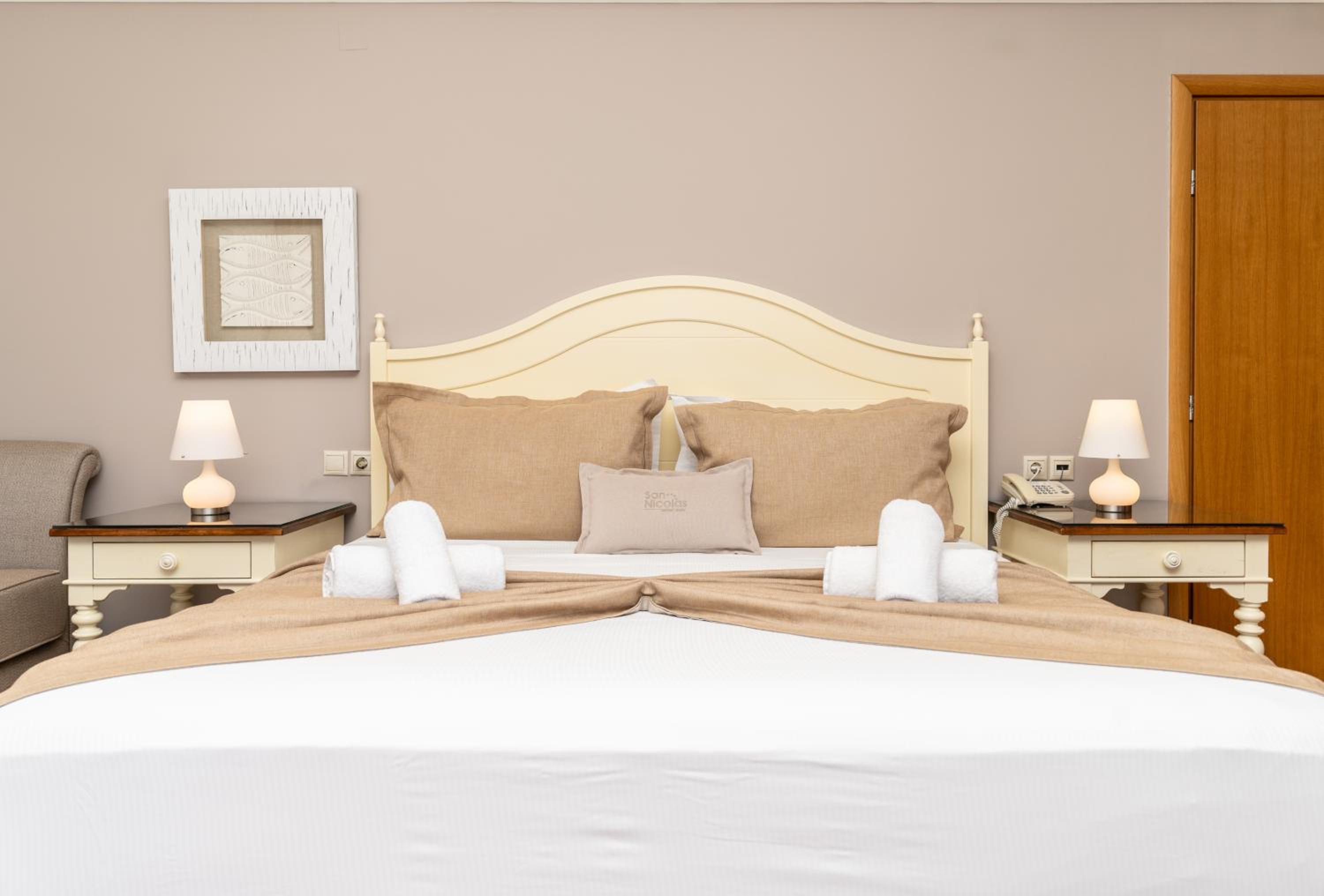 Junior Suite with Sea View - Photo 11