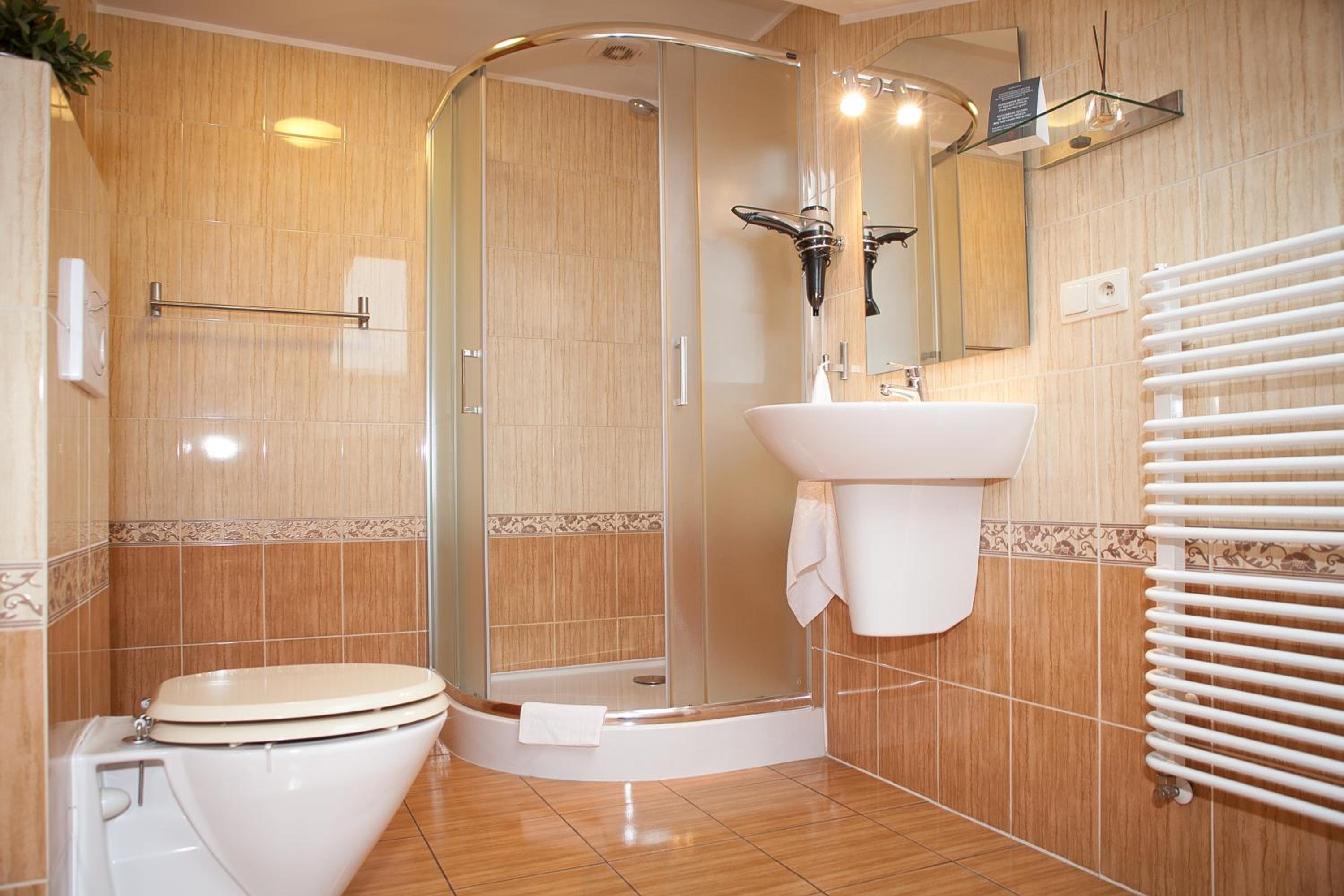 Standard Twin Room - Photo 5