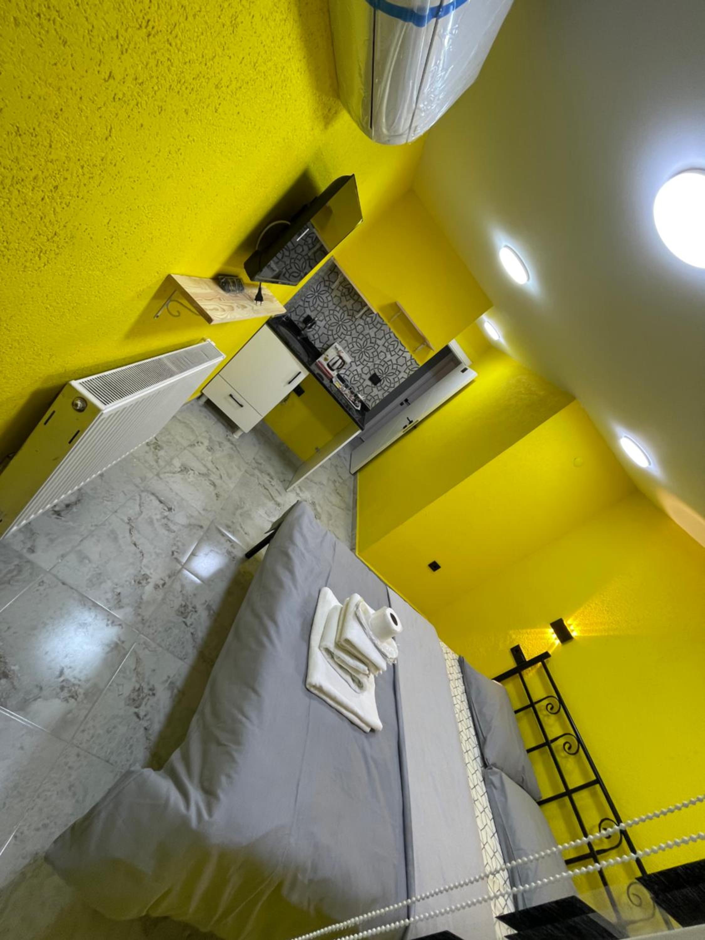 Deluxe Double Room with Balcony photo 2