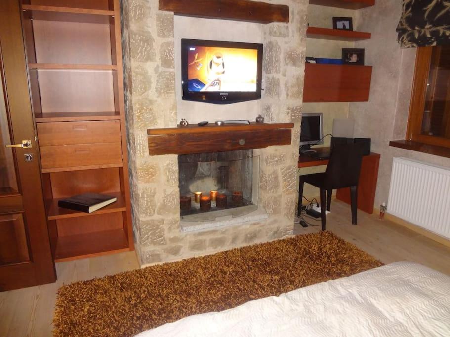 Villa photo 1