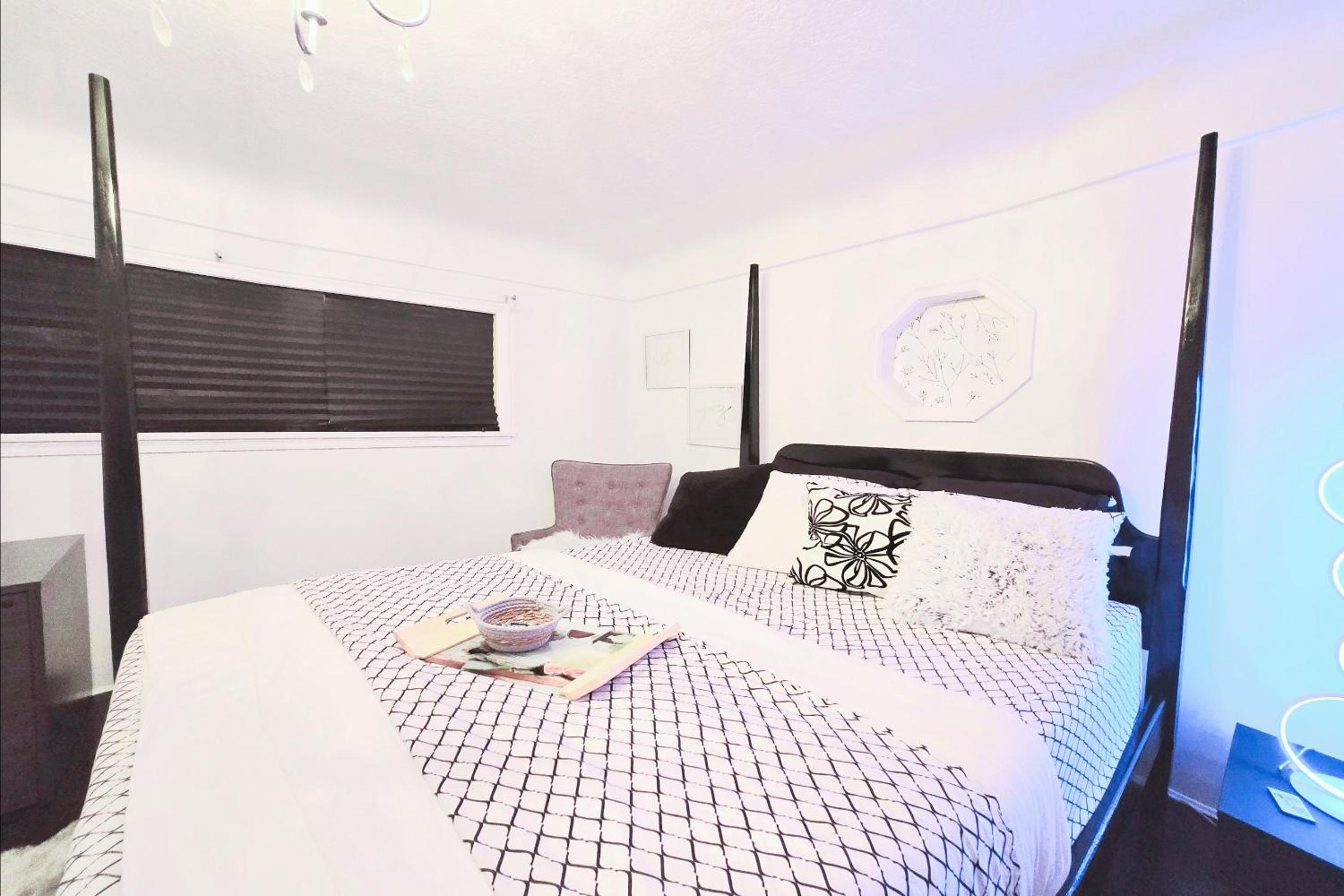 Three-Bedroom Villa photo 2