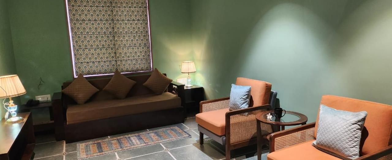 Designer Suite photo 1
