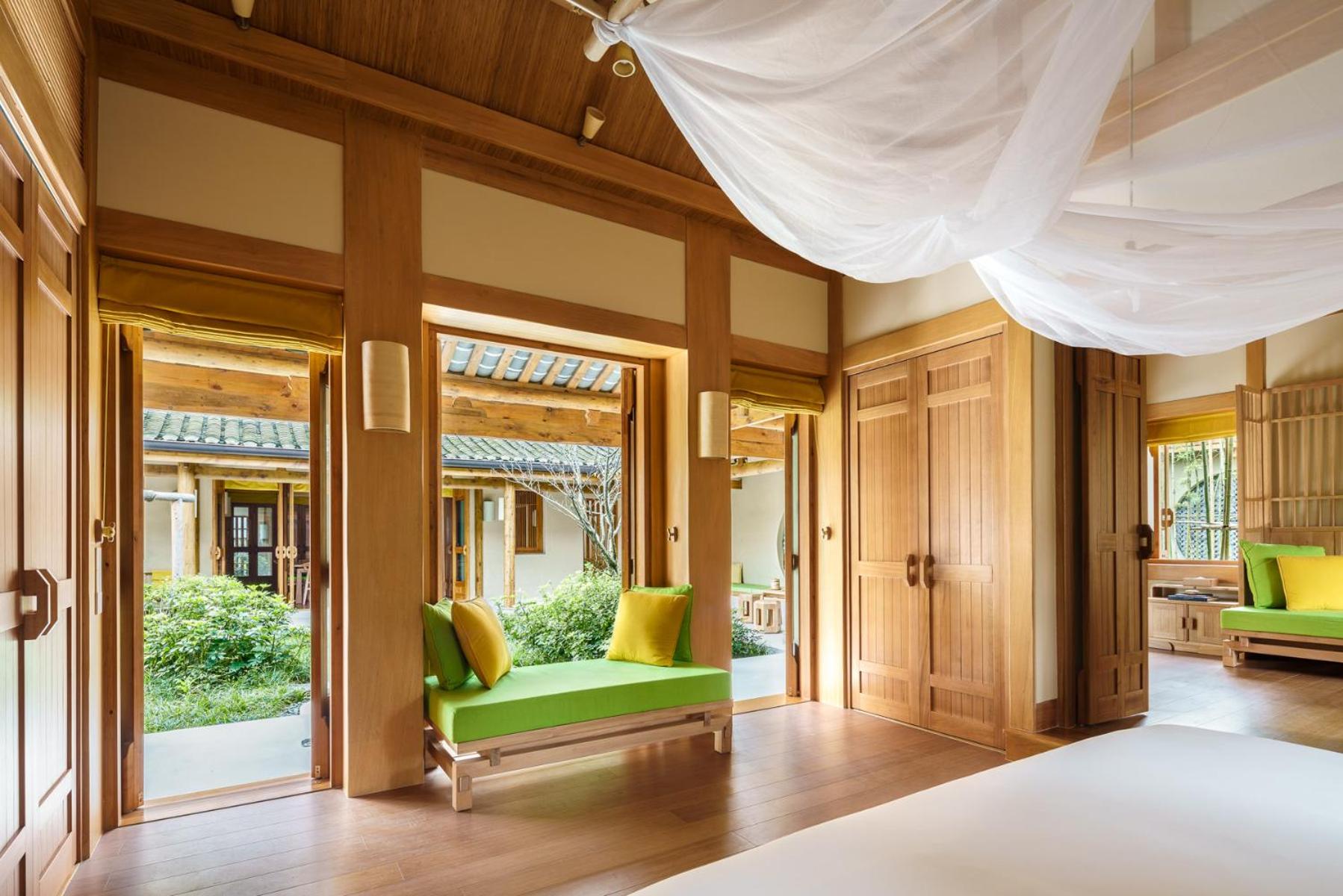 Two Bedroom Deluxe Courtyard Villa photo 1