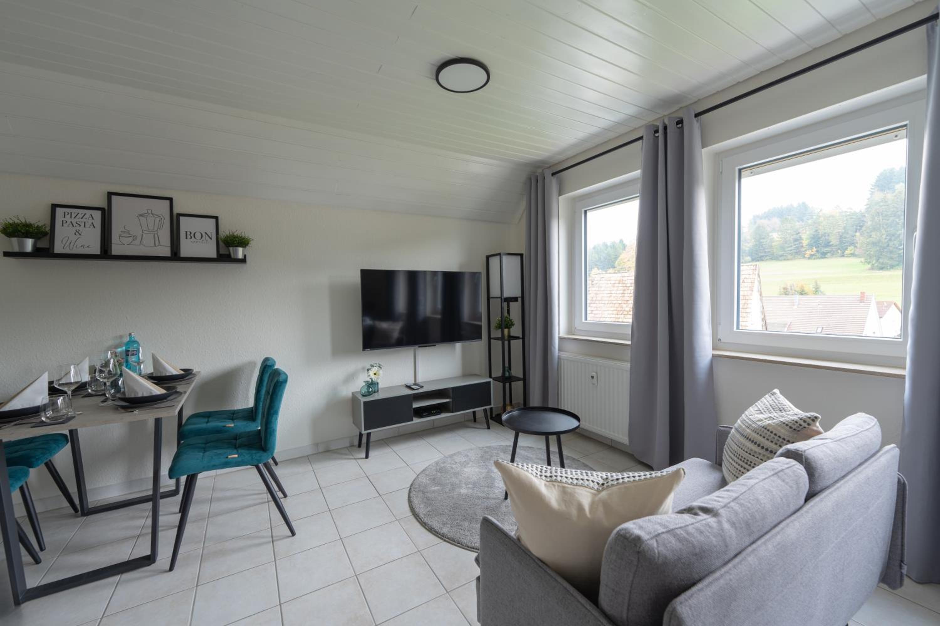 Apartment - Split Level photo 1