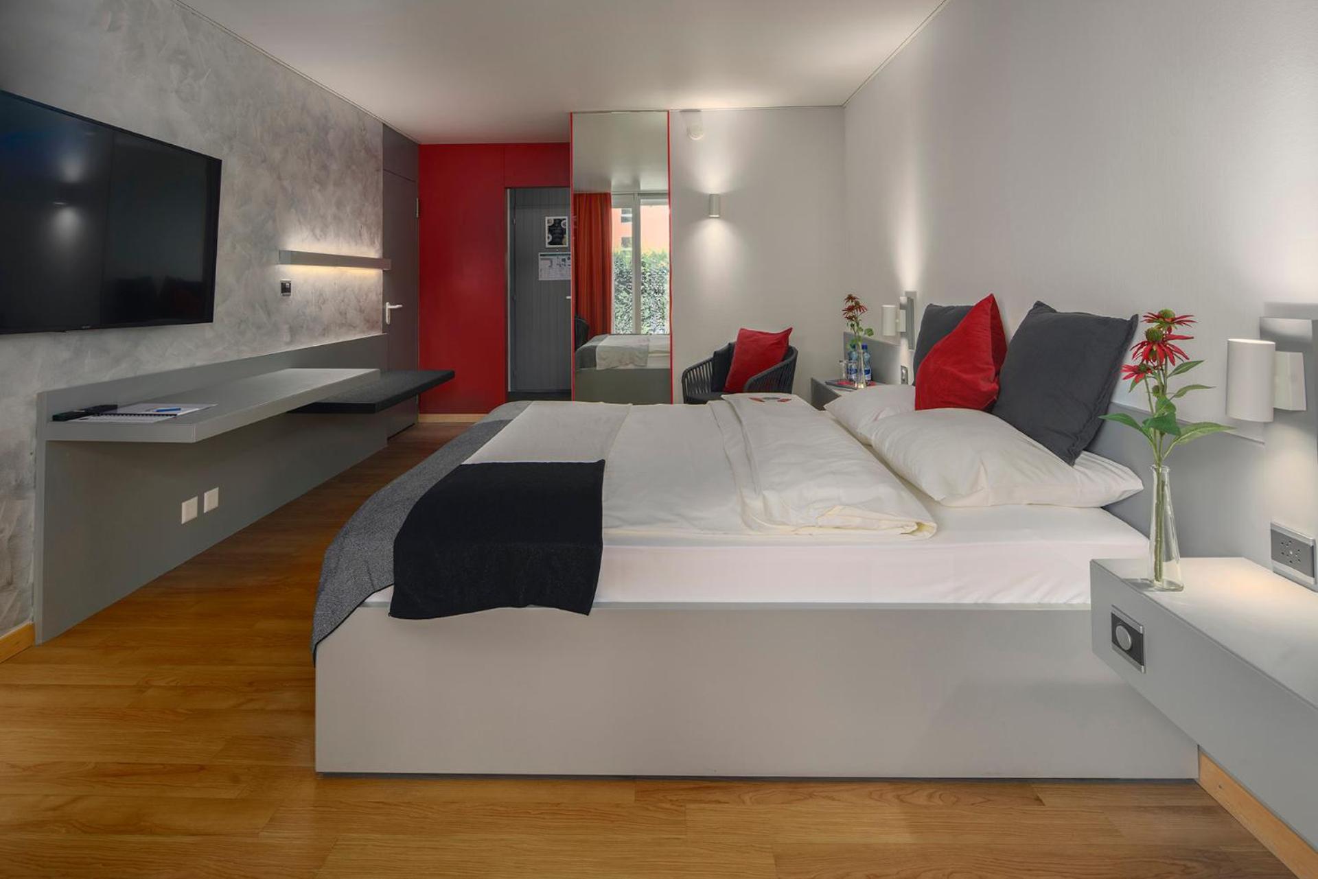Comfort Double Room with Balcony or Terrace photo 2