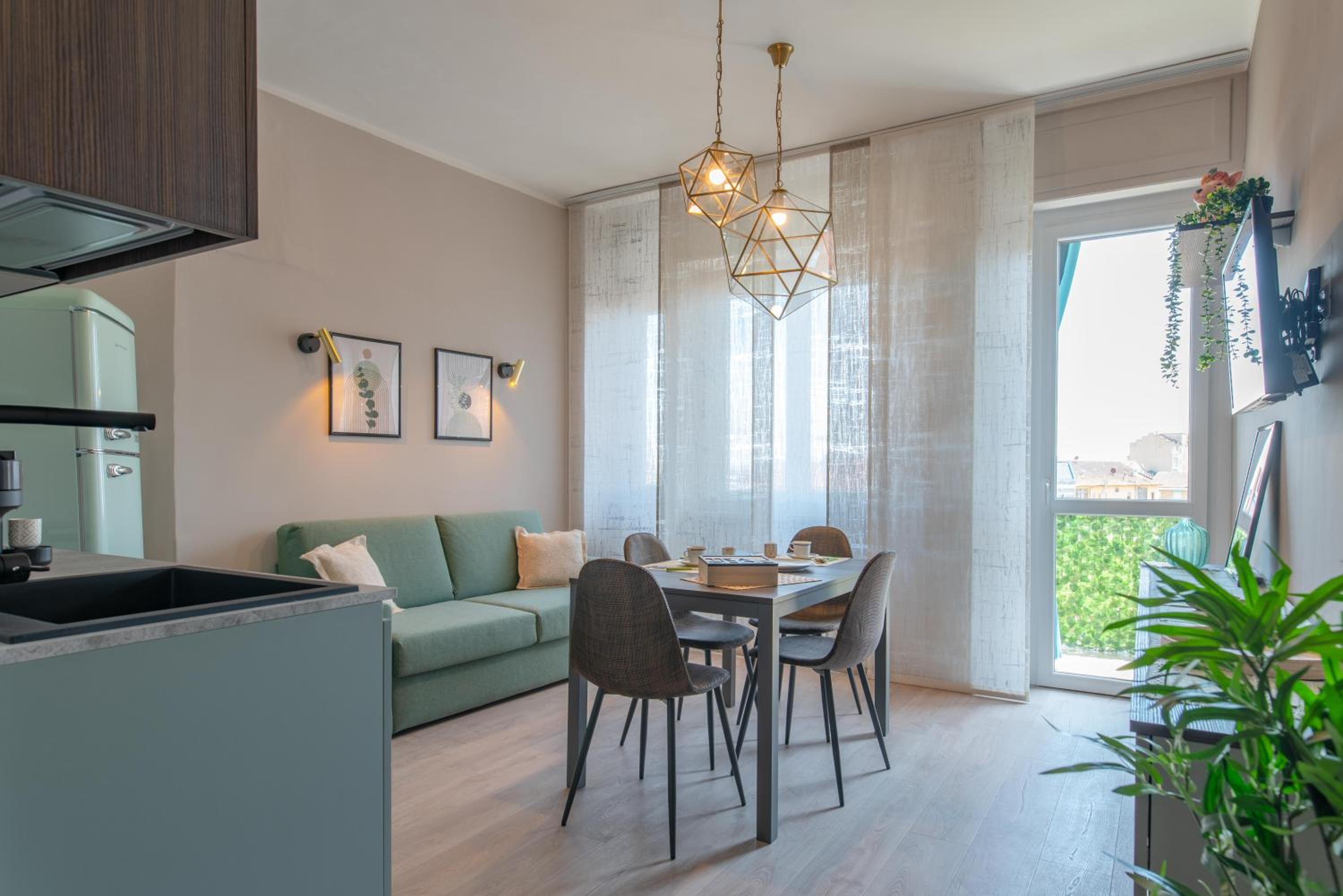 One-Bedroom Apartment