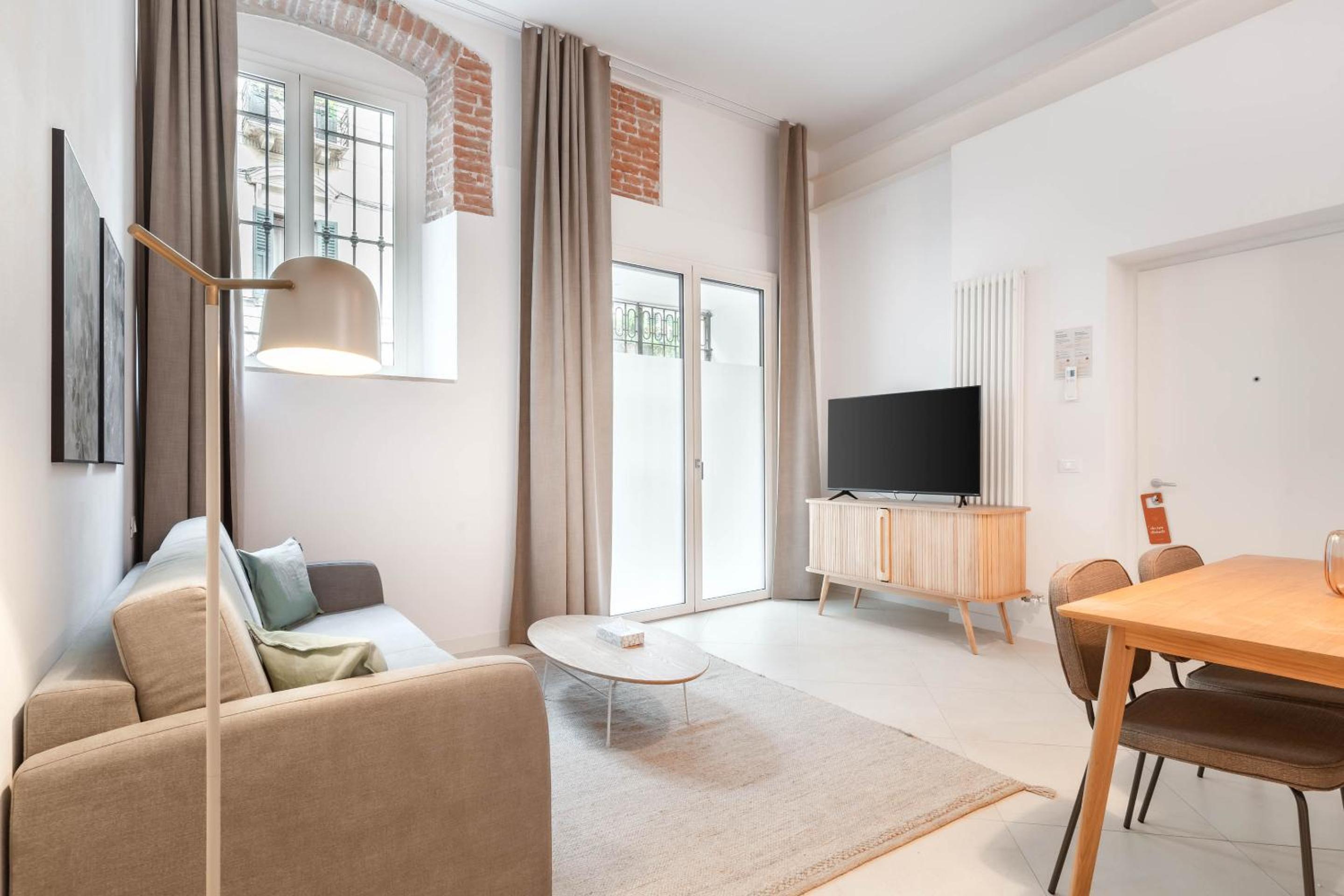 One-Bedroom Apartment with sofa bed