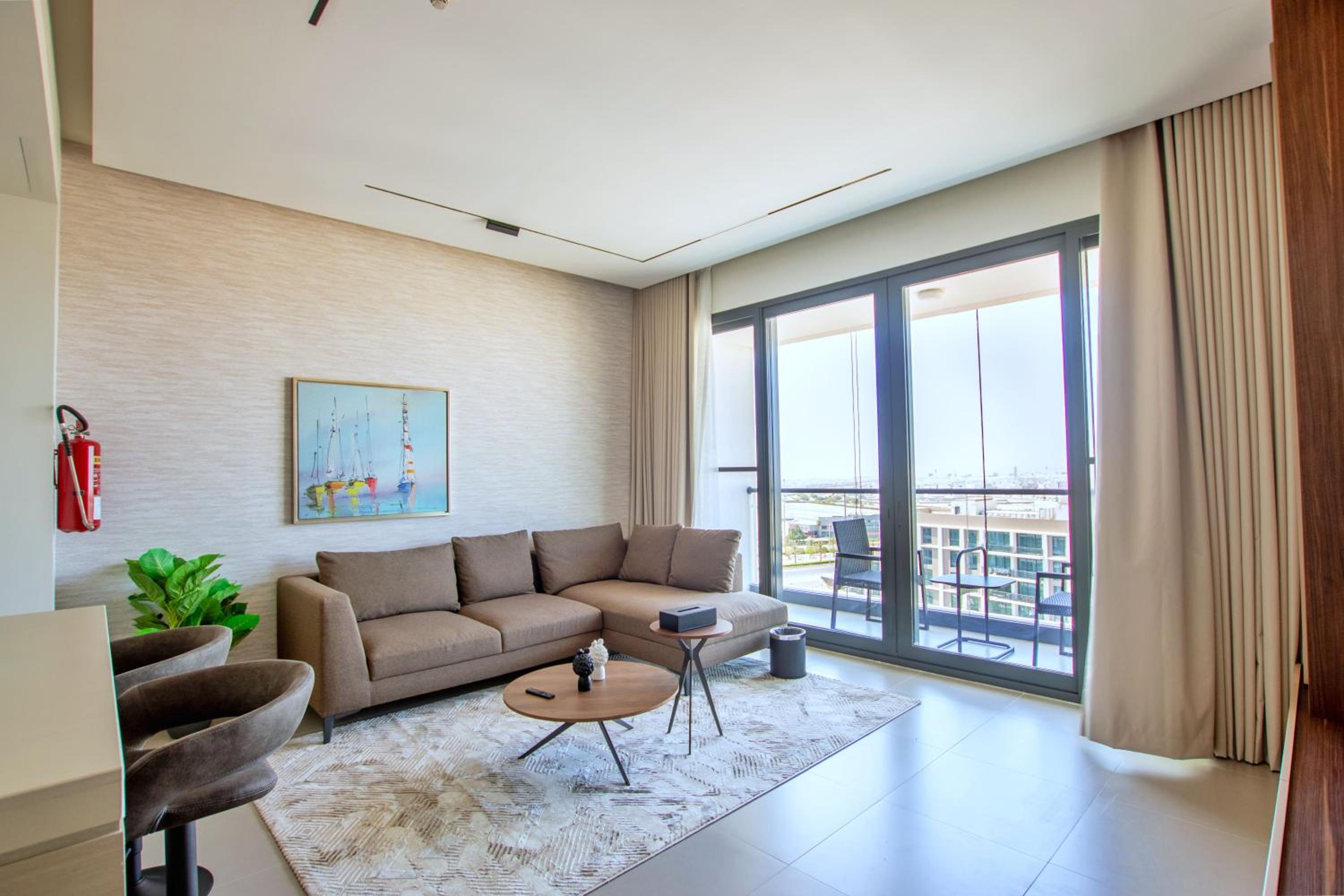 One-Bedroom Apartment photo 1