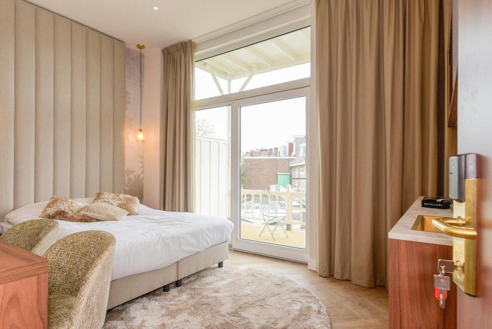 Studio Apartment with King Bed