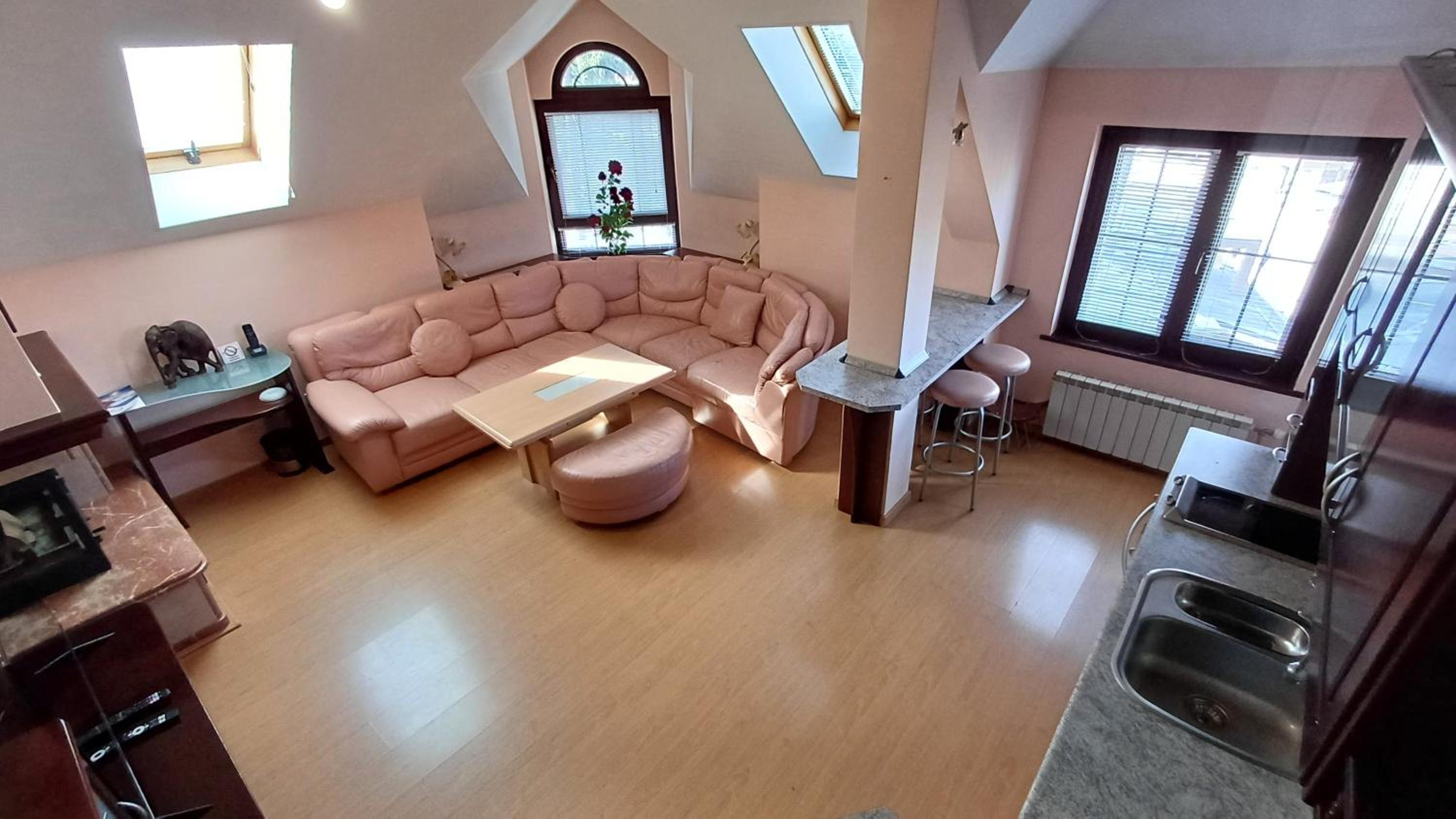 Two-Bedroom Apartment with Balcony photo 1