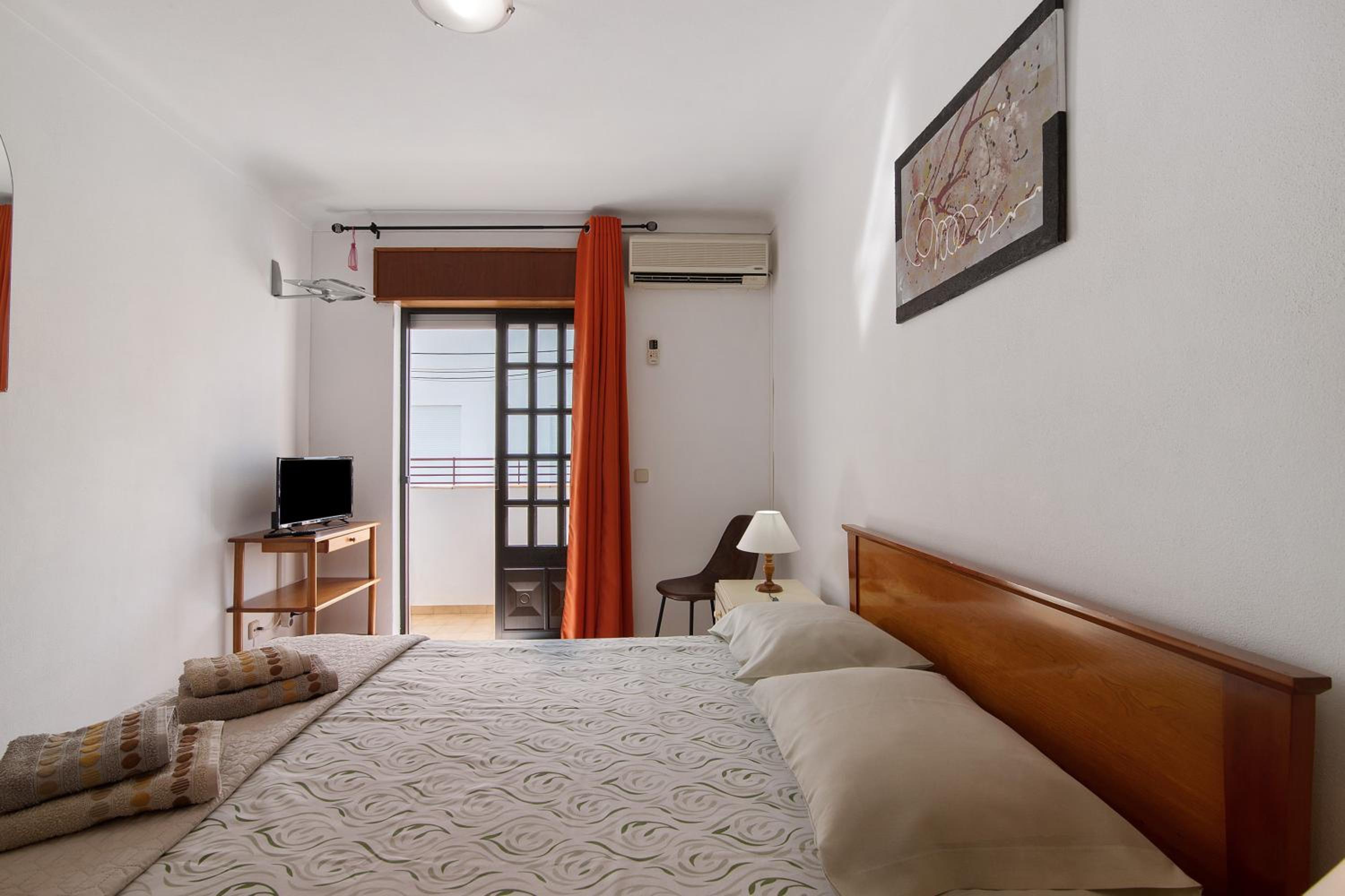 Superior One-Bedroom Apartment with Balcony photo 3