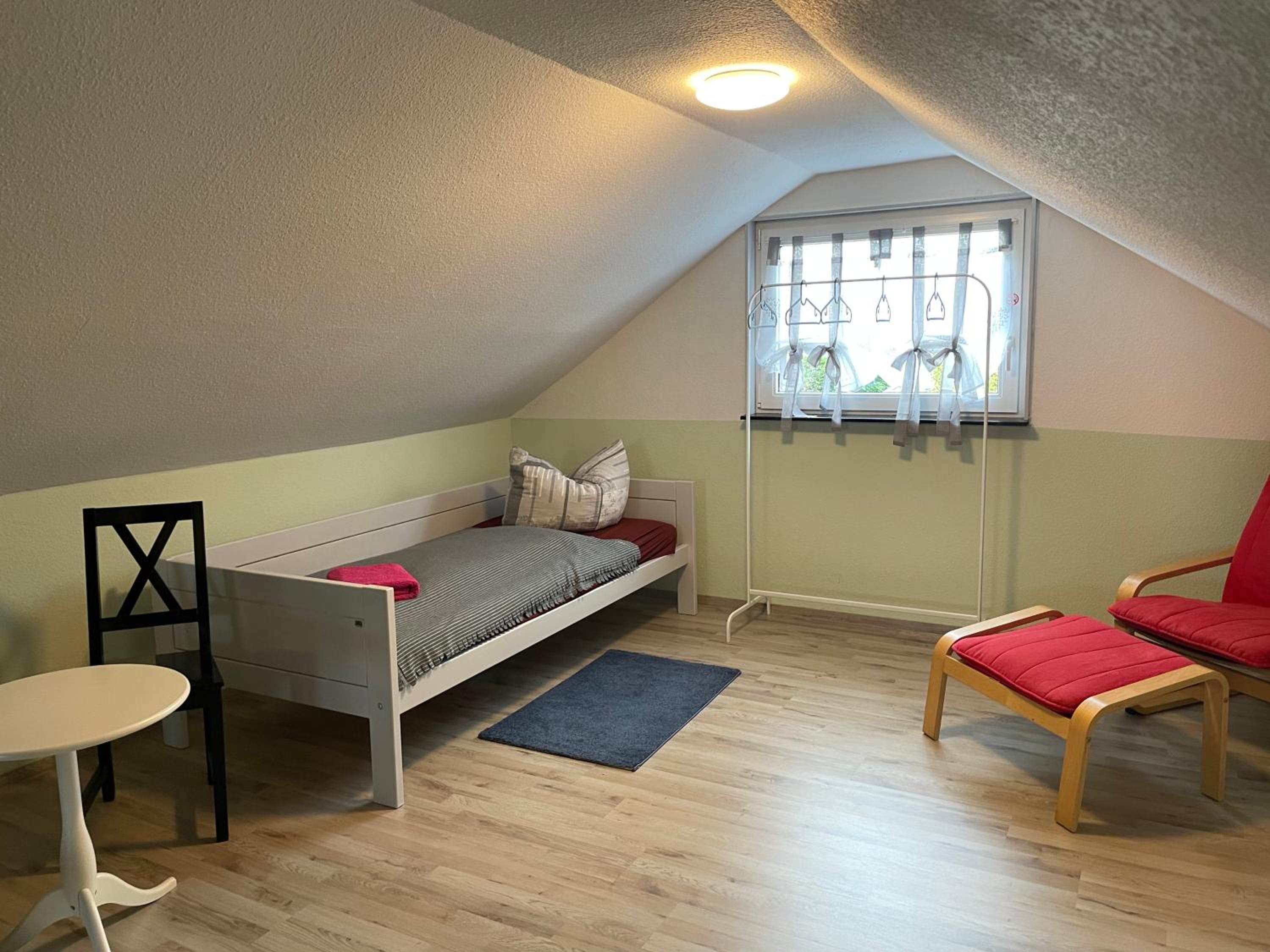 One-Bedroom House photo 1