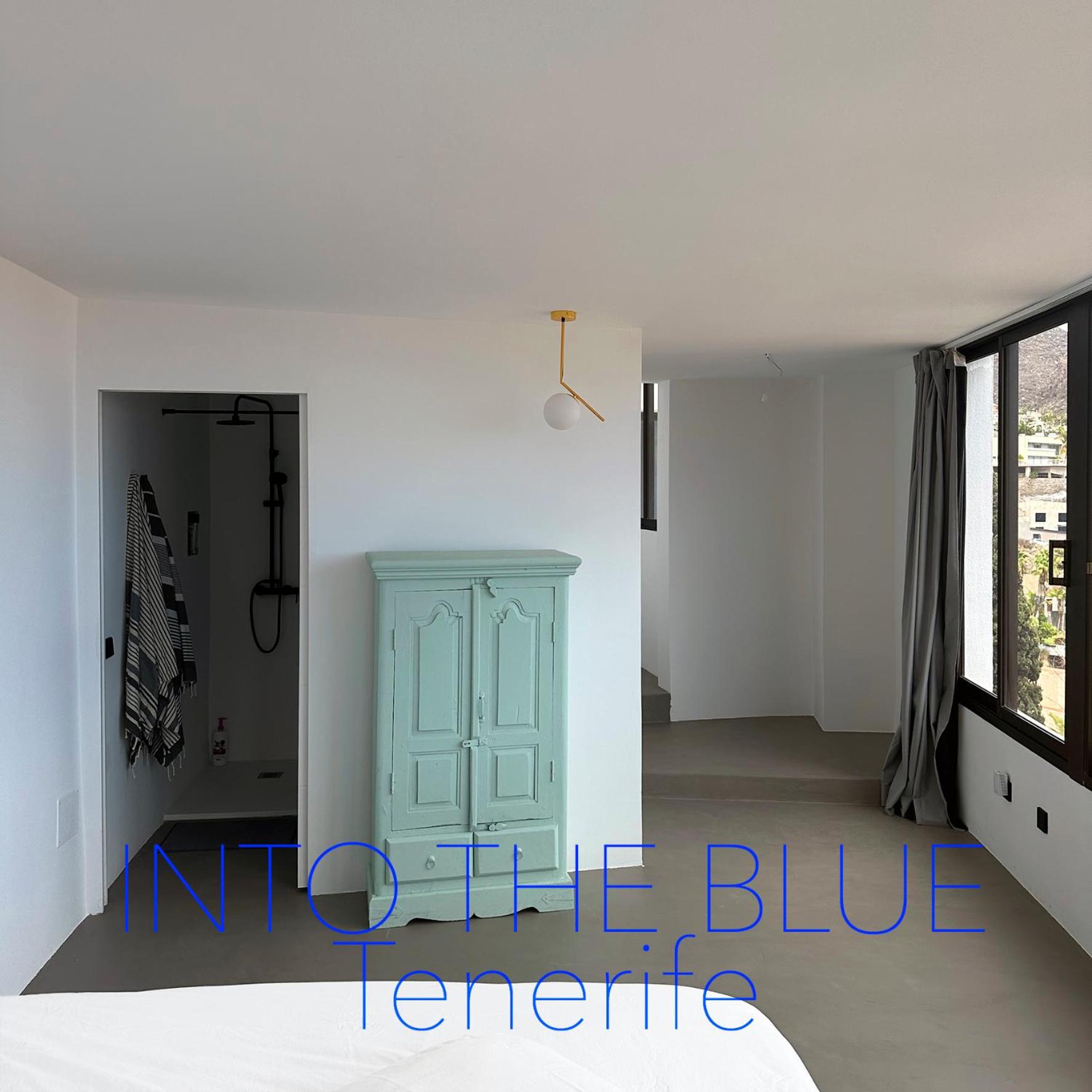 Apartamento de una habitación con vista.