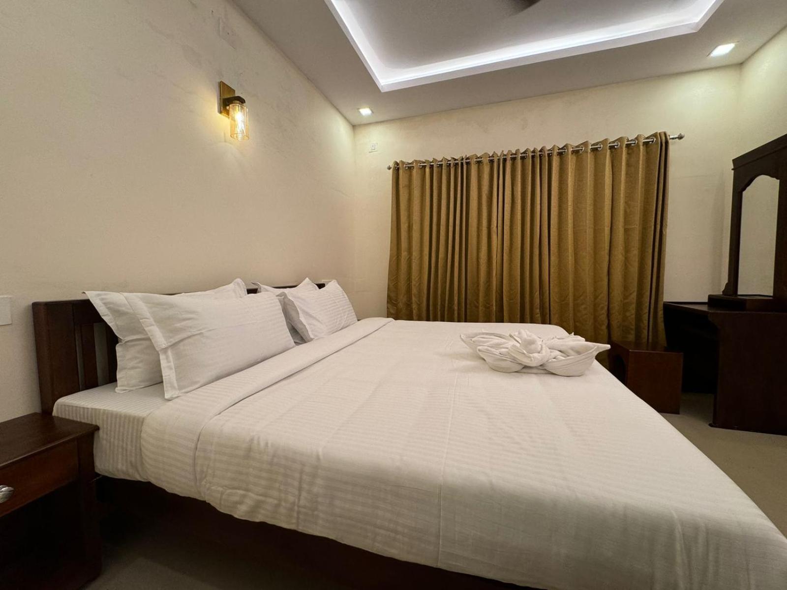 Deluxe Double Room - Photo 3