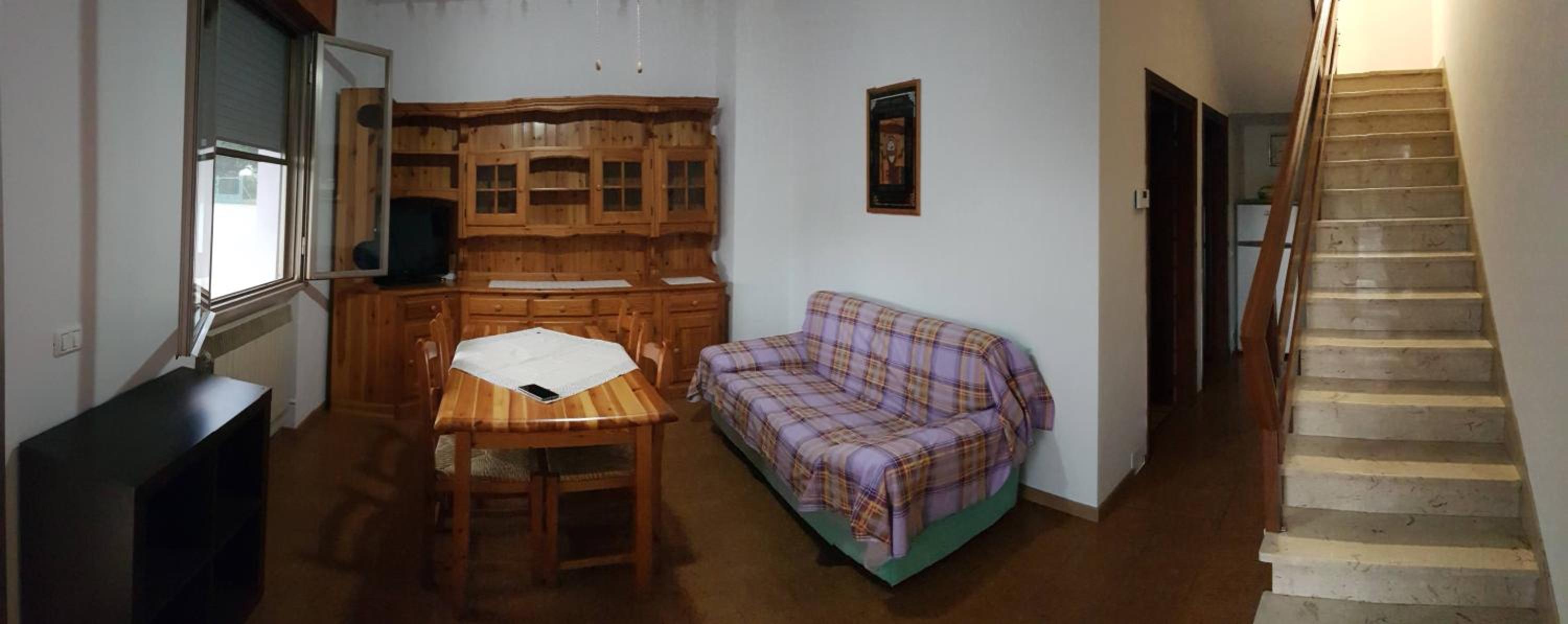 Maisonette - Street View
