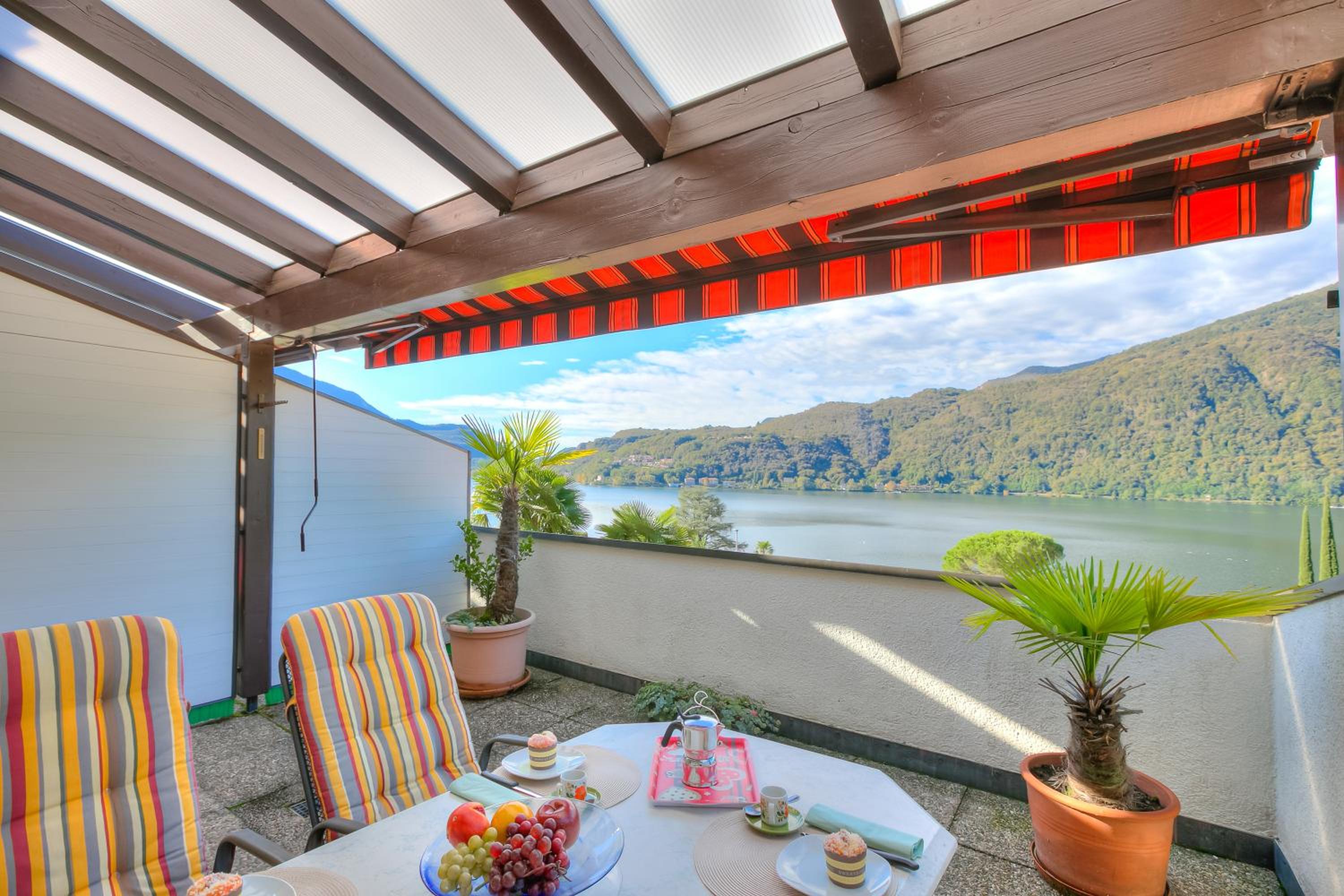 Apartment with Terrace