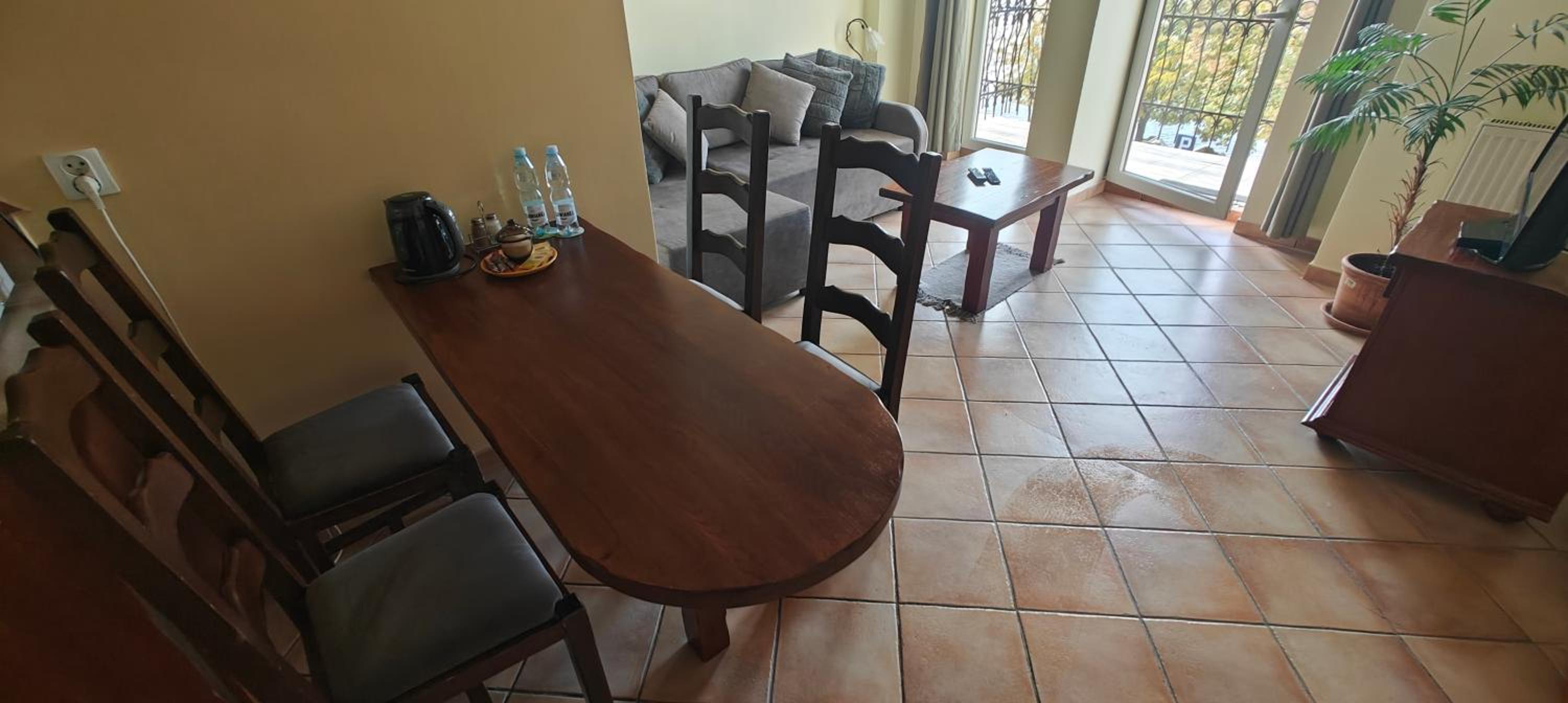 Apartment with Lake View photo 3