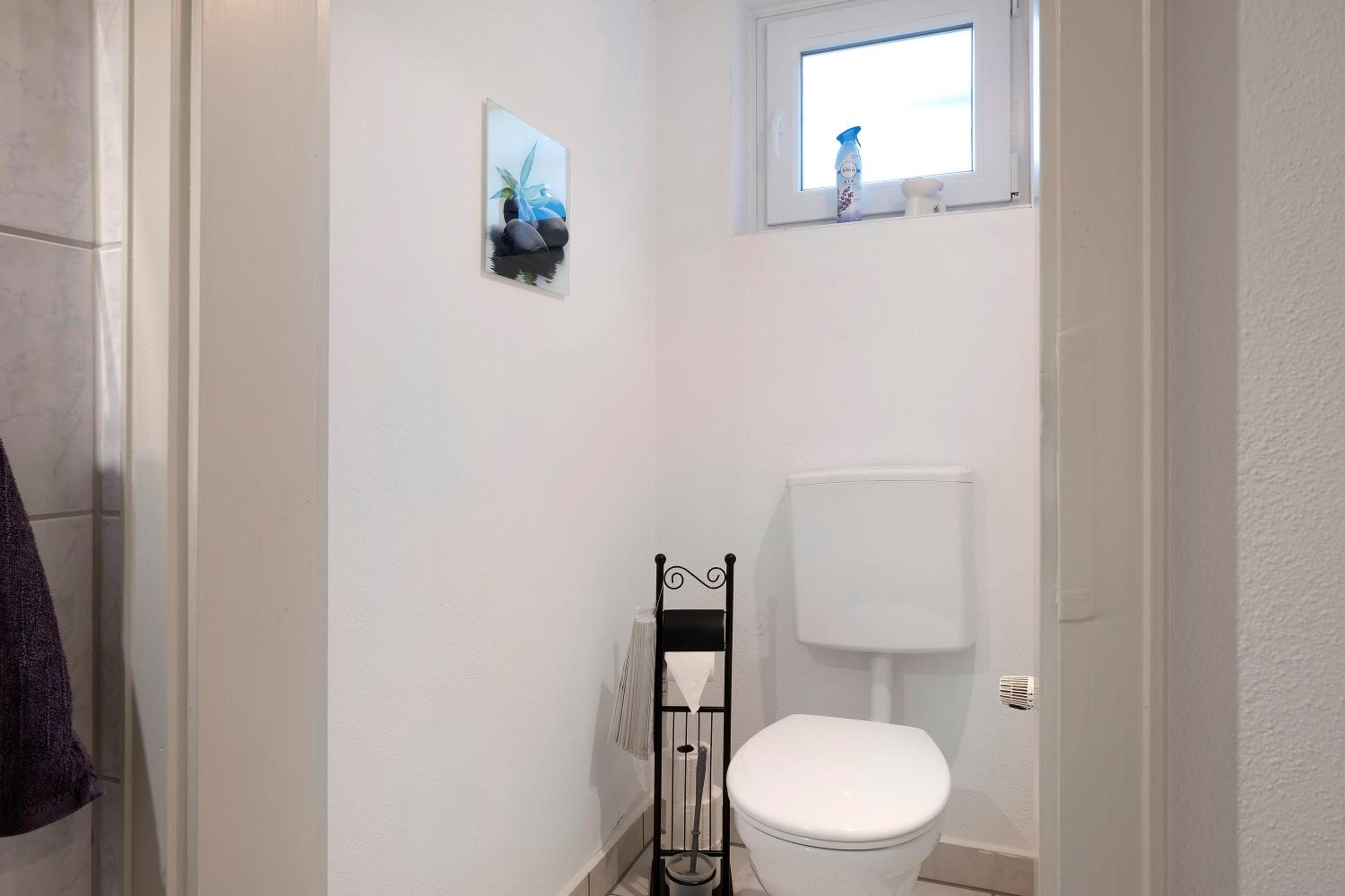 Two-Bedroom Deluxe Apartment with Garden View photo 3