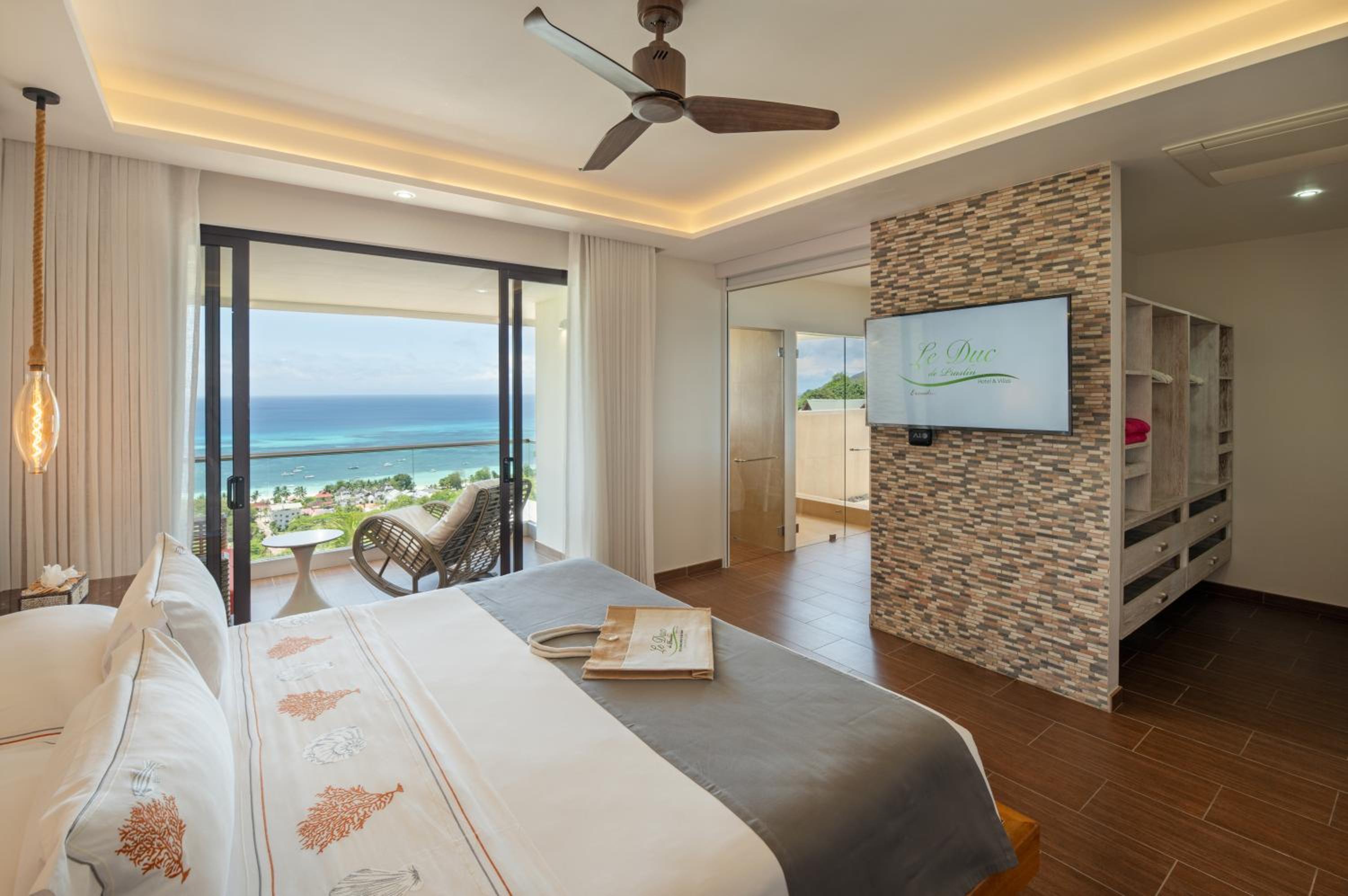 360 Luxury Villa 4 Bedrooms with private pool