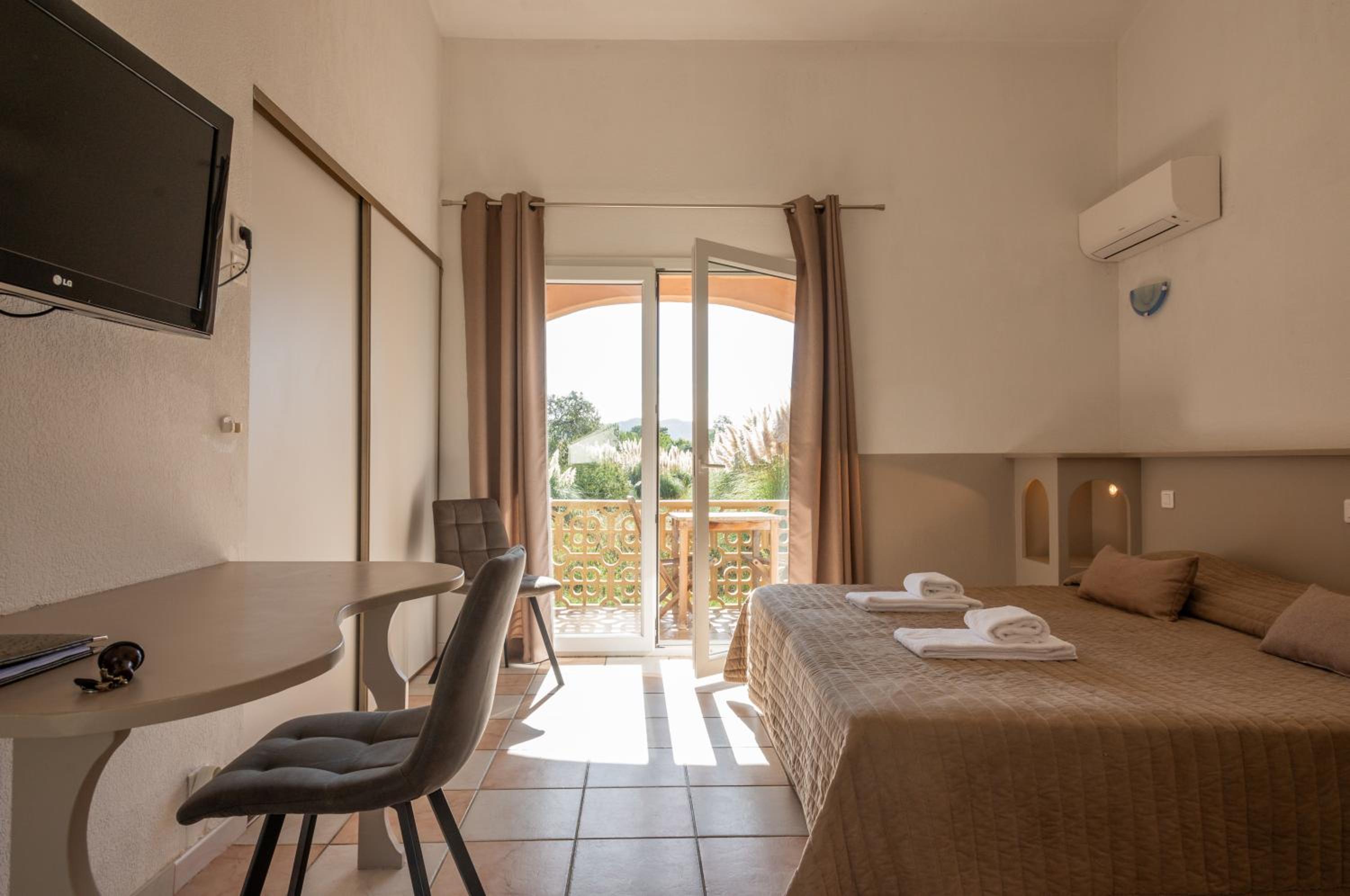 Standard Double Room with Maquis View