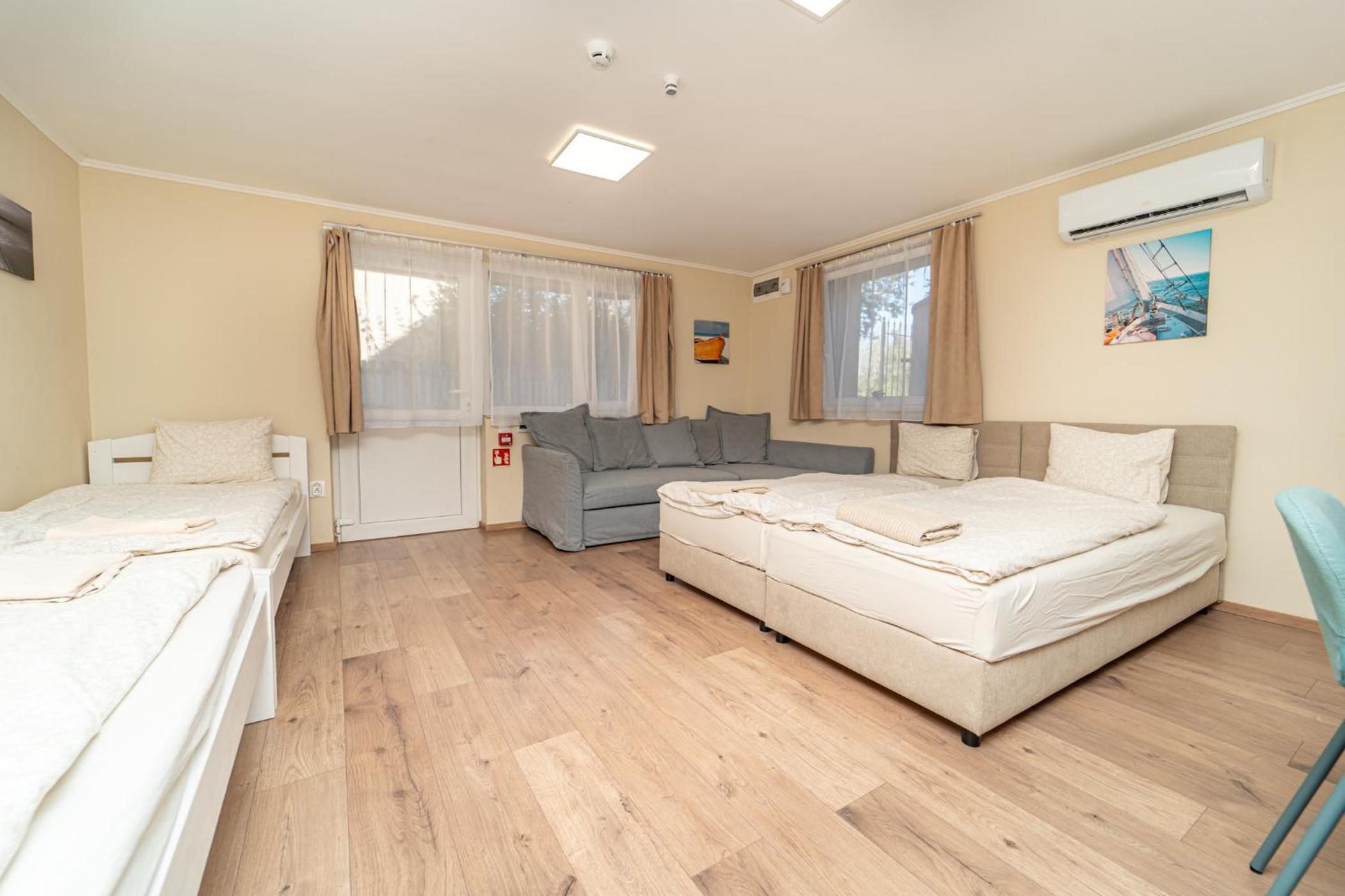 Quadruple Room photo 1