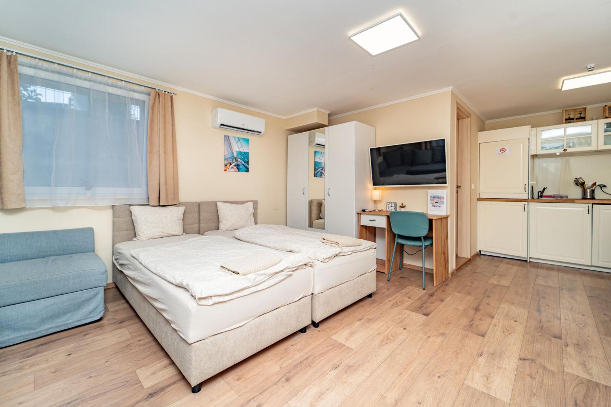 Quadruple Room photo 2