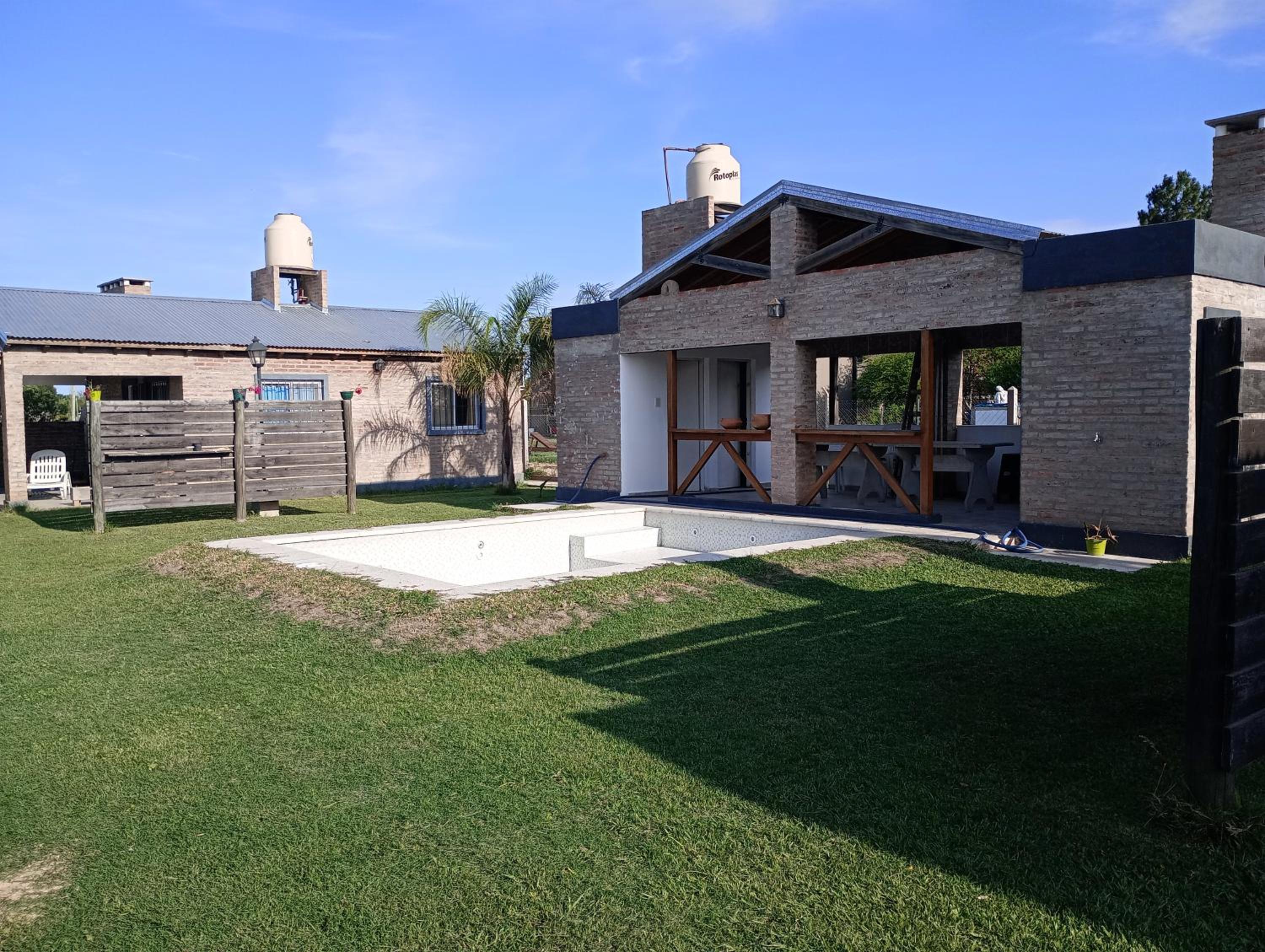 Two-Bedroom House photo 3