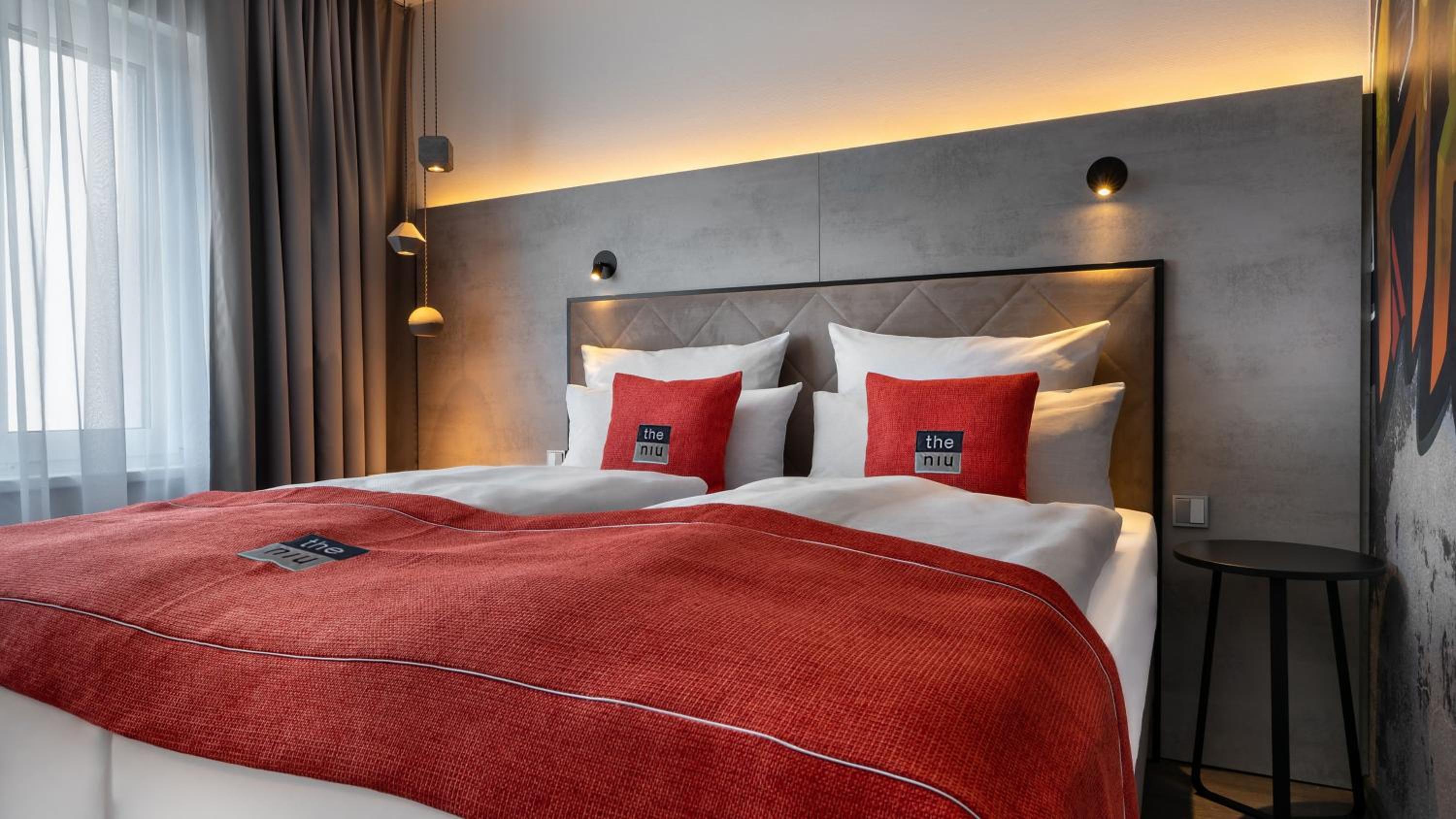 Premium Queen Room