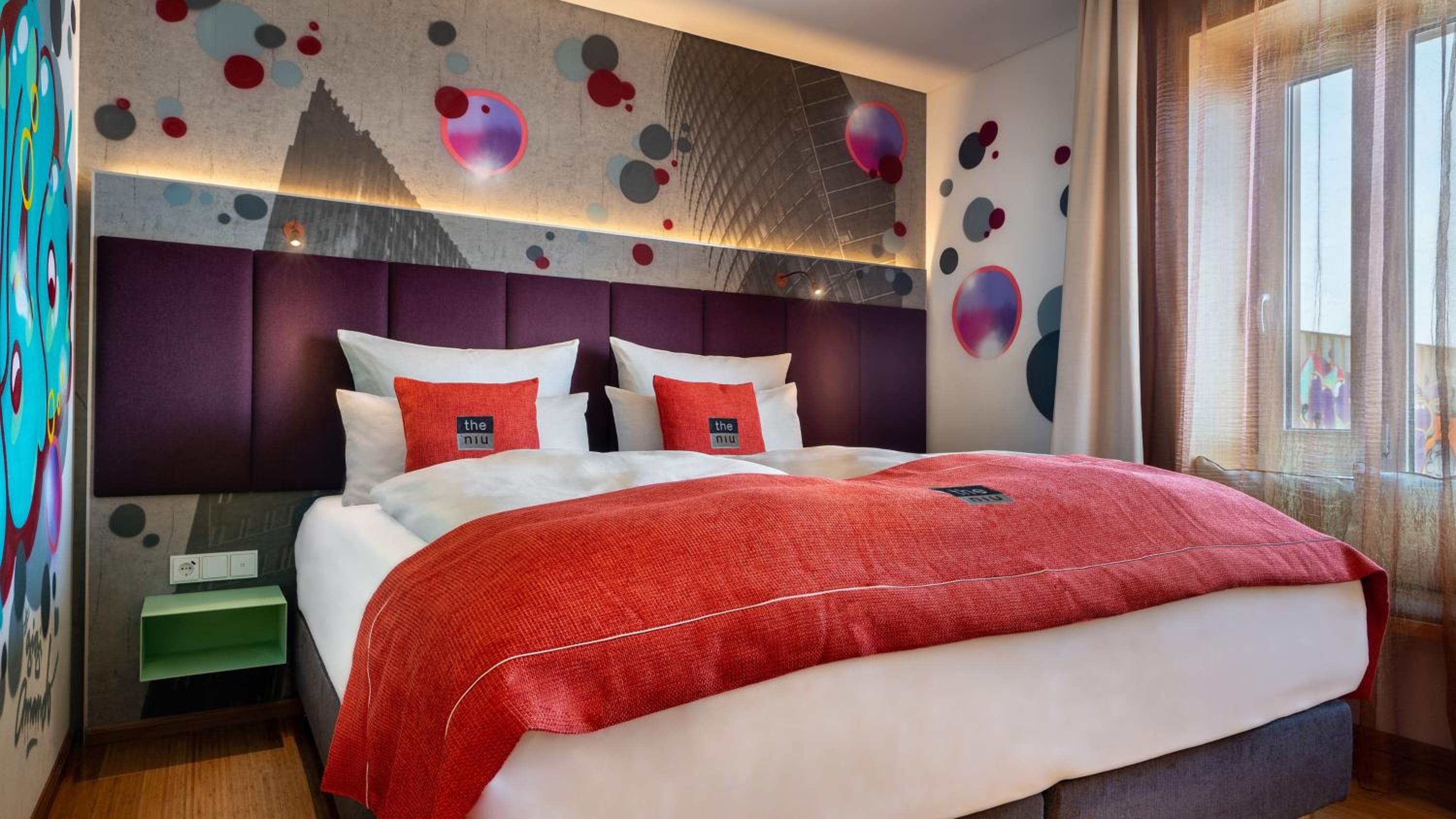 Premium Queen Room - Photo 6