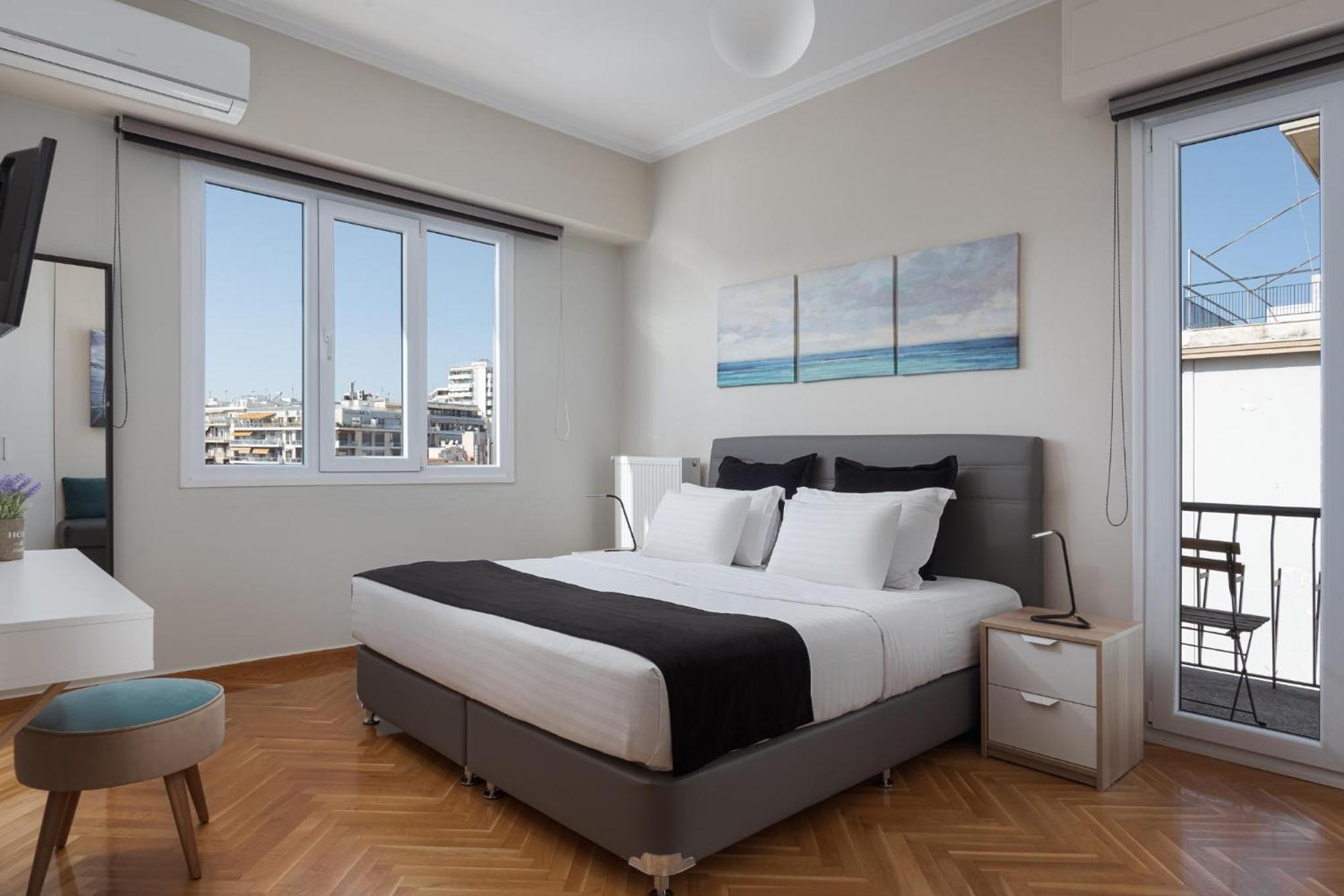 Apartment with Balcony