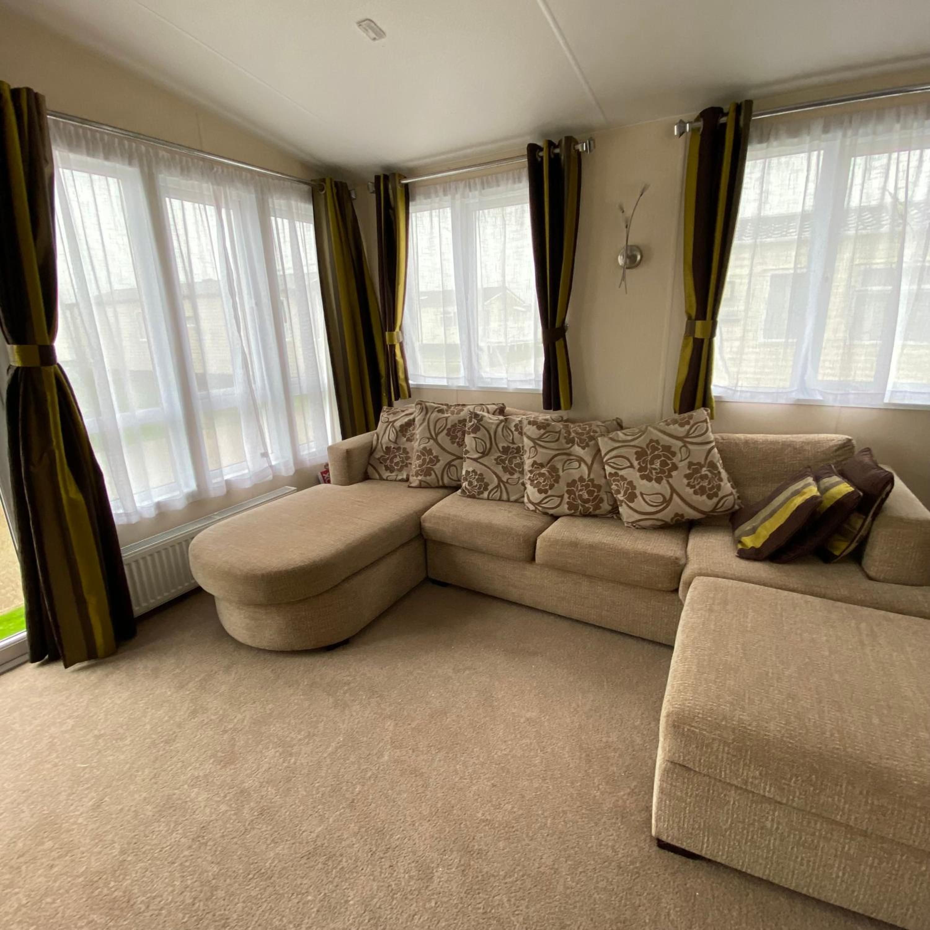 Caravan photo 1