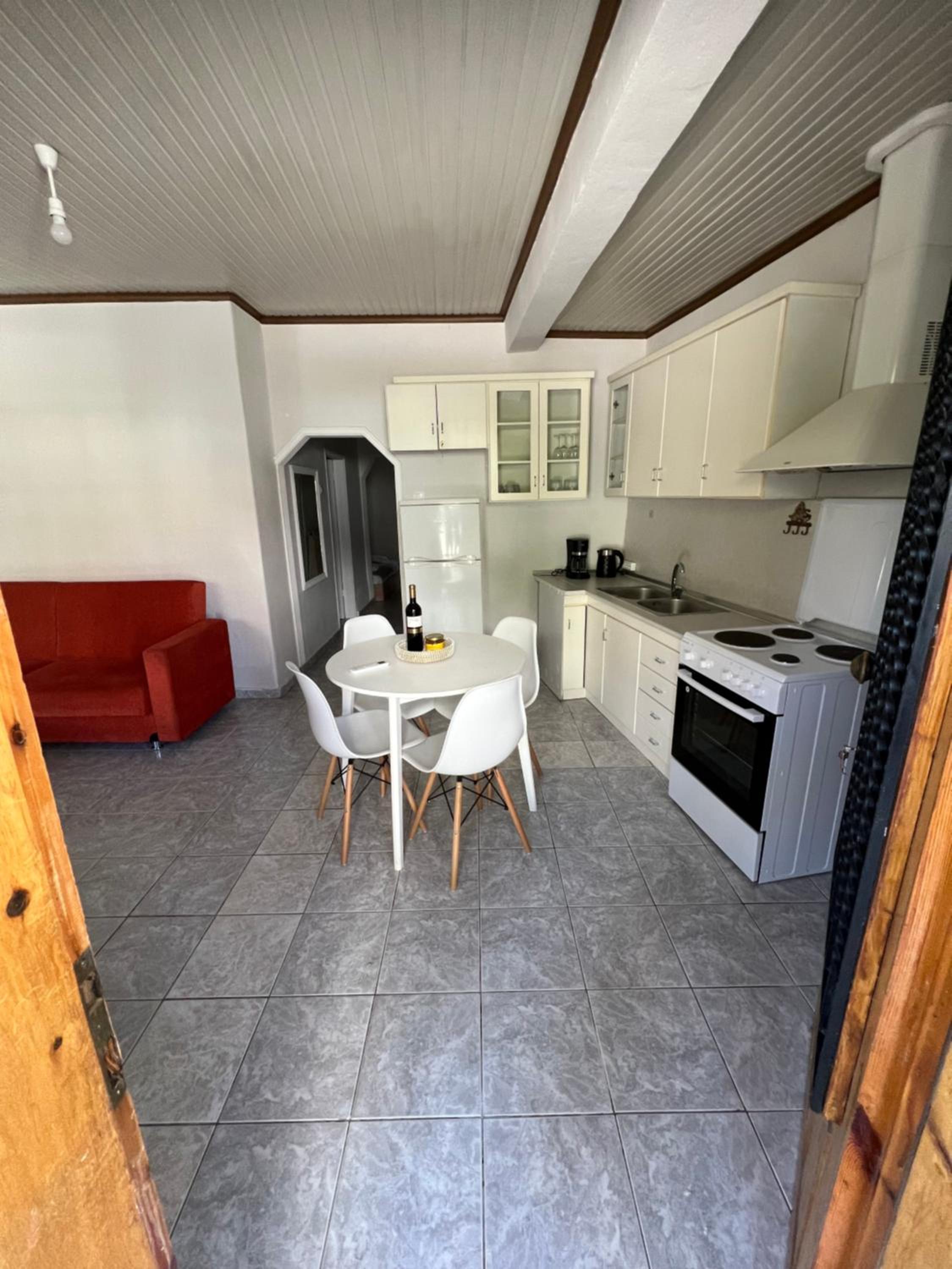 Two-Bedroom House photo 2