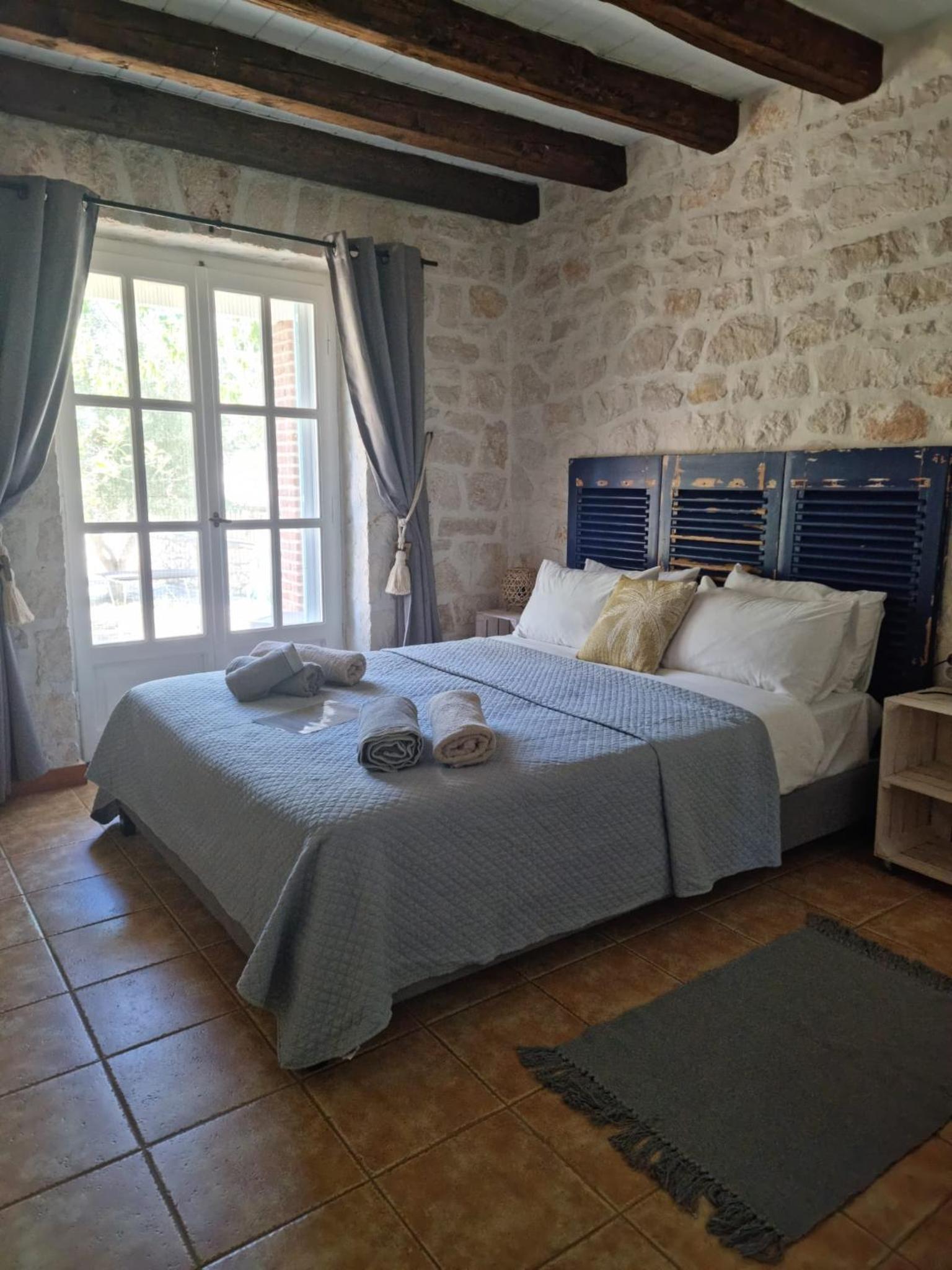 Villa with Private Pool photo 1