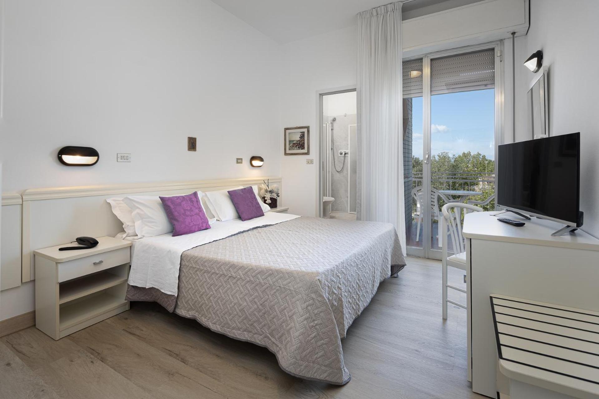 Double Room with Balcony photo 1