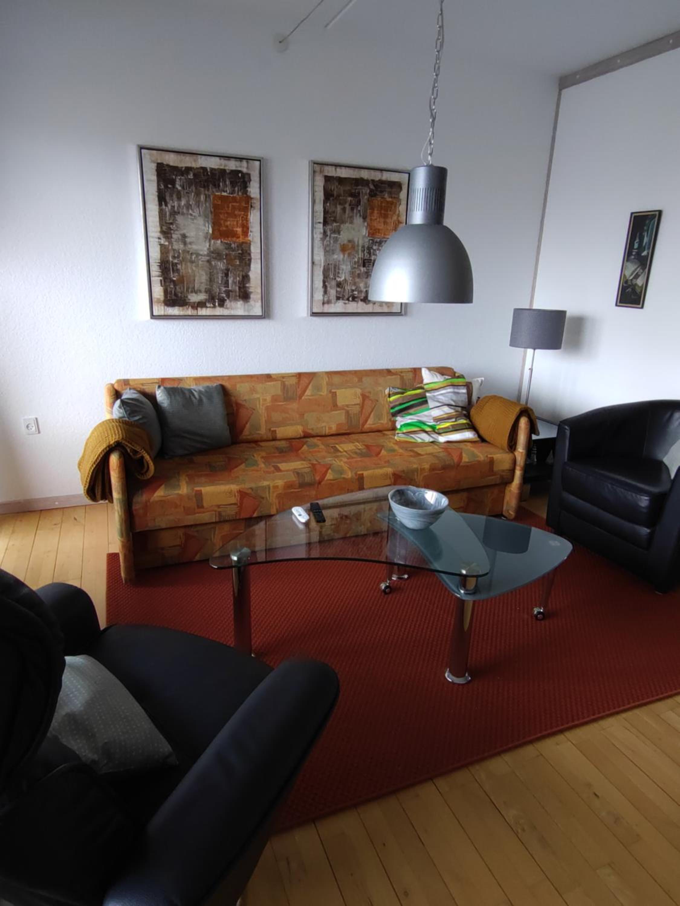 One-Bedroom Apartment photo 1