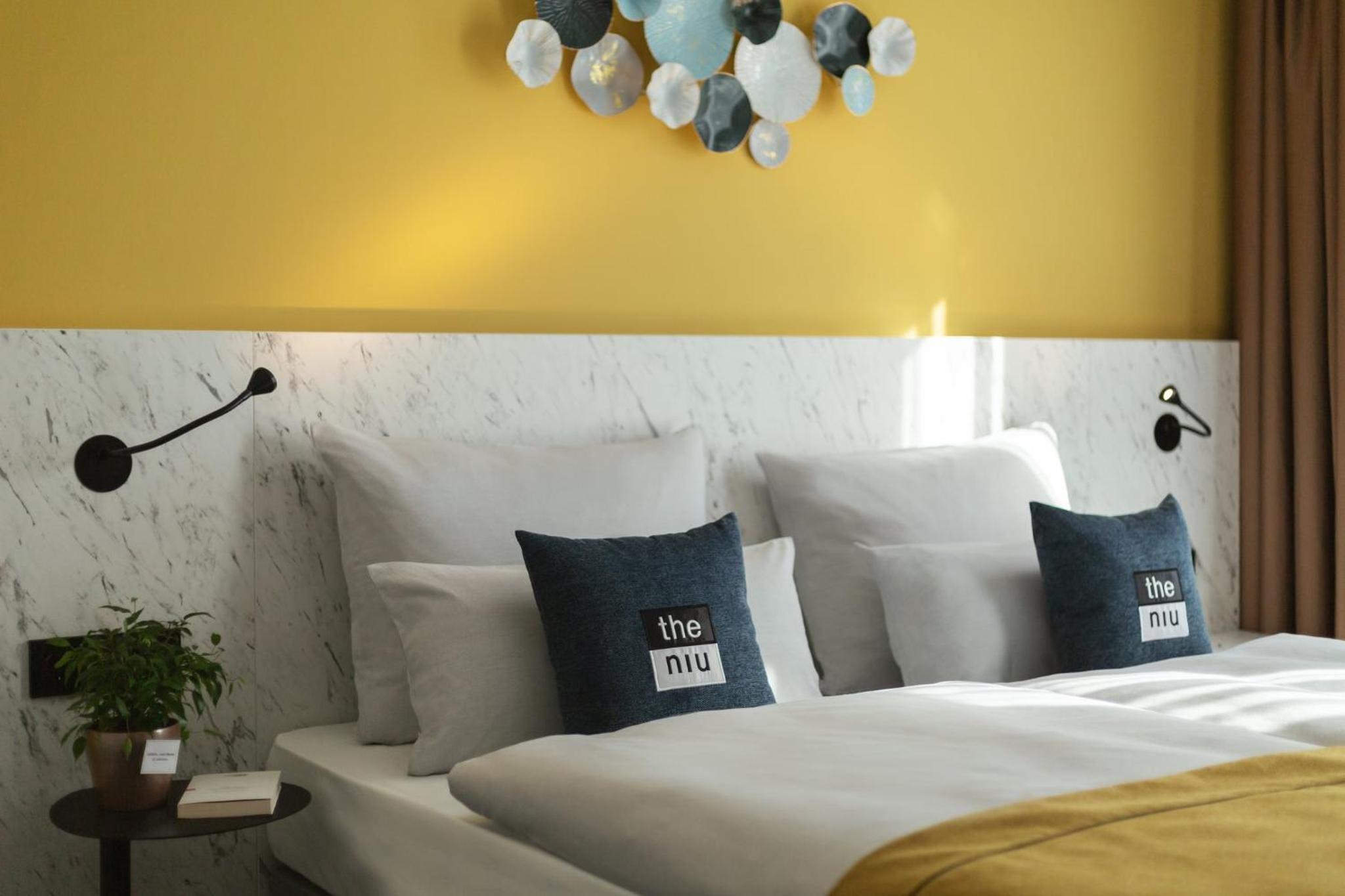Standard Twin Room - Photo 2