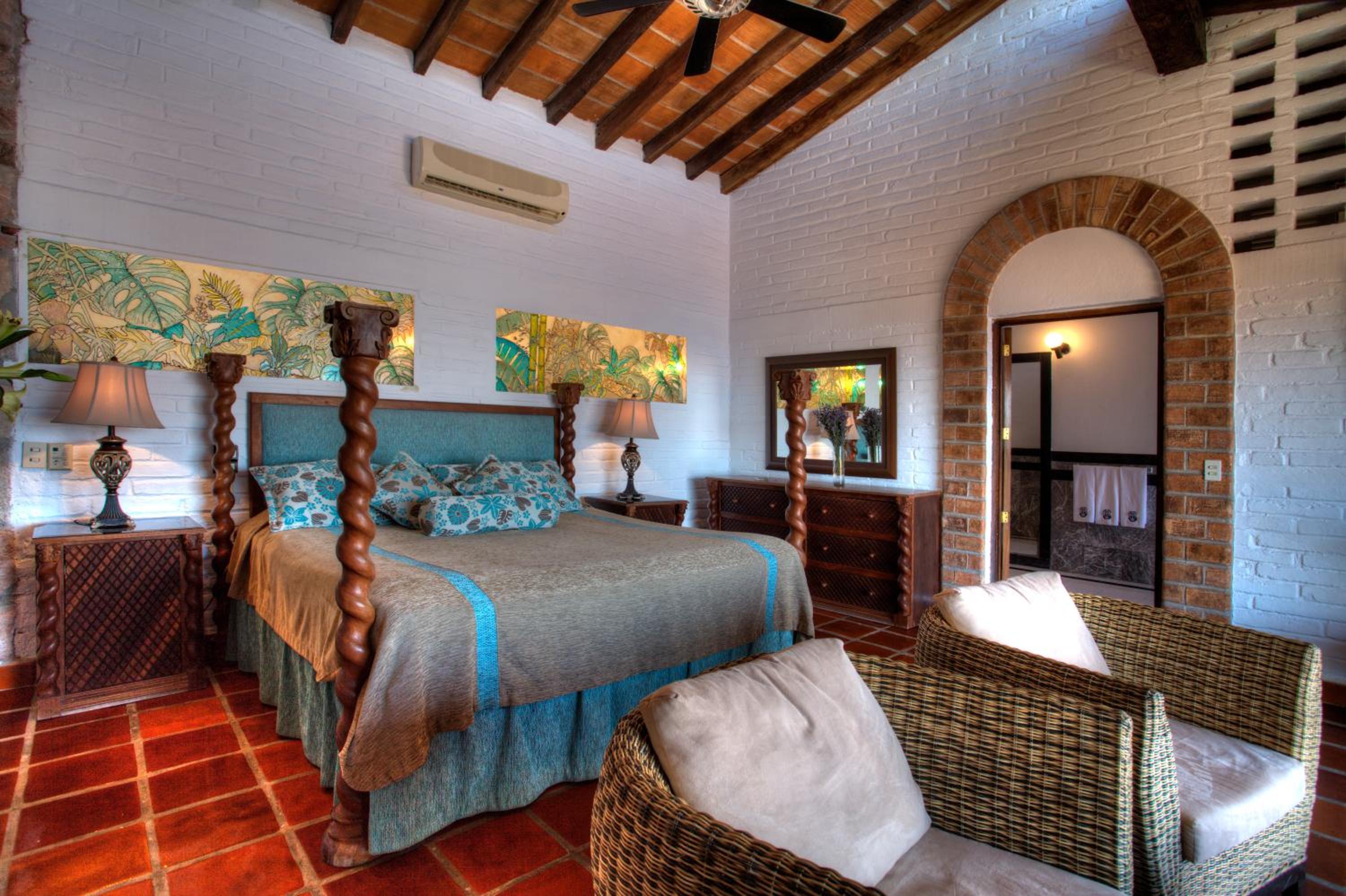 Five-Bedroom Villa with Sea View photo 3