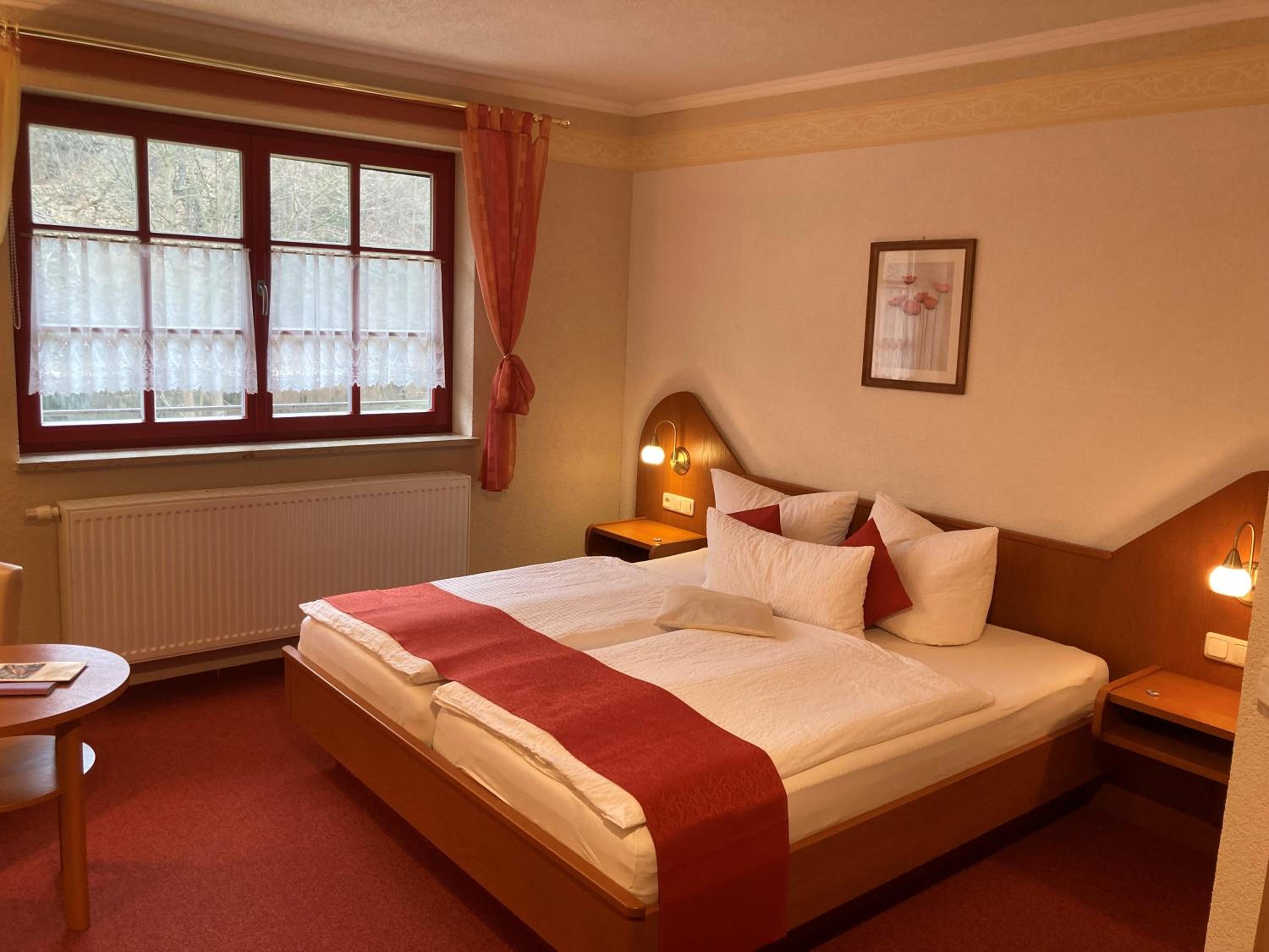 Double Room - Photo 3