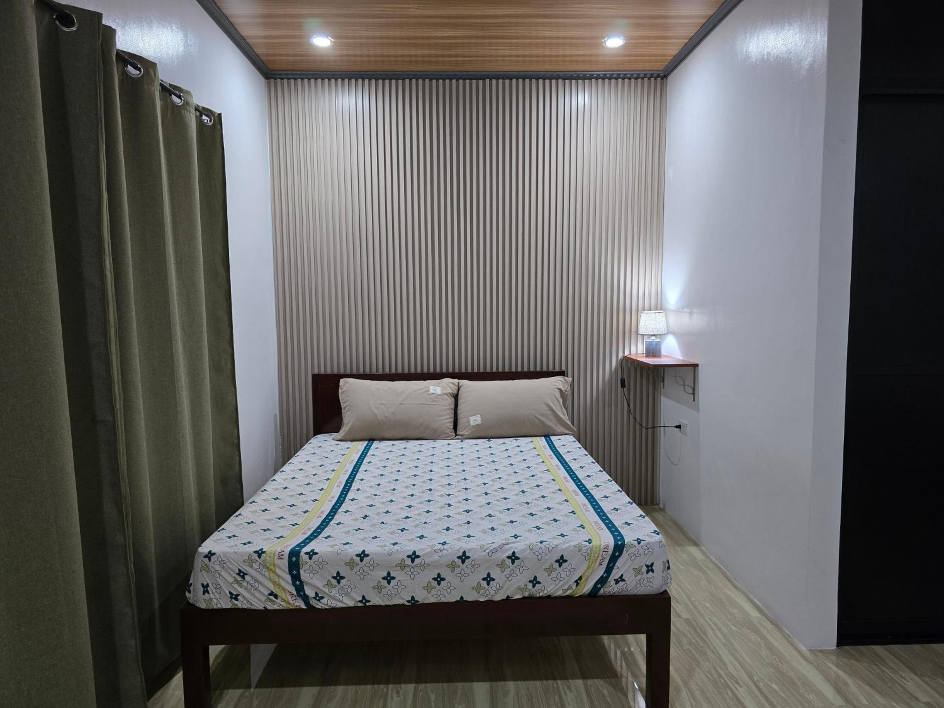 Deluxe Double Room with Balcony photo 1