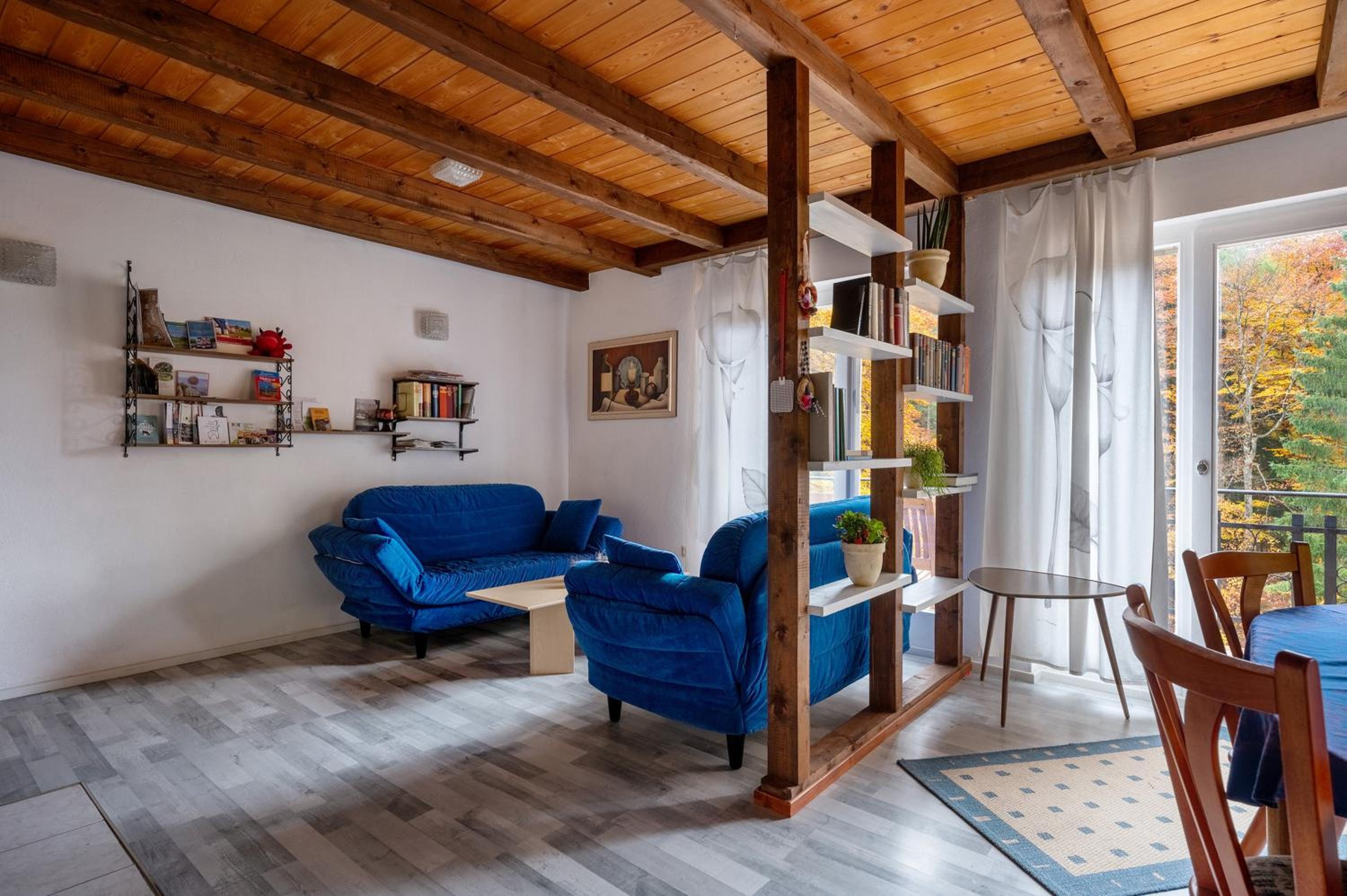 Two-Bedroom Deluxe Apartment with Garden View photo 1