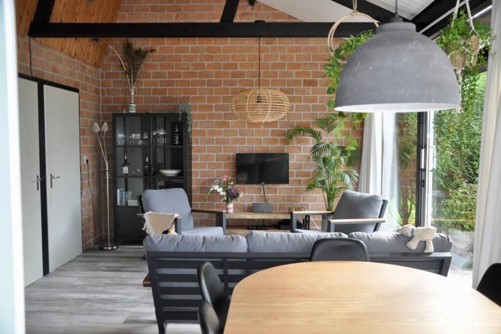 Three-Bedroom House photo 1