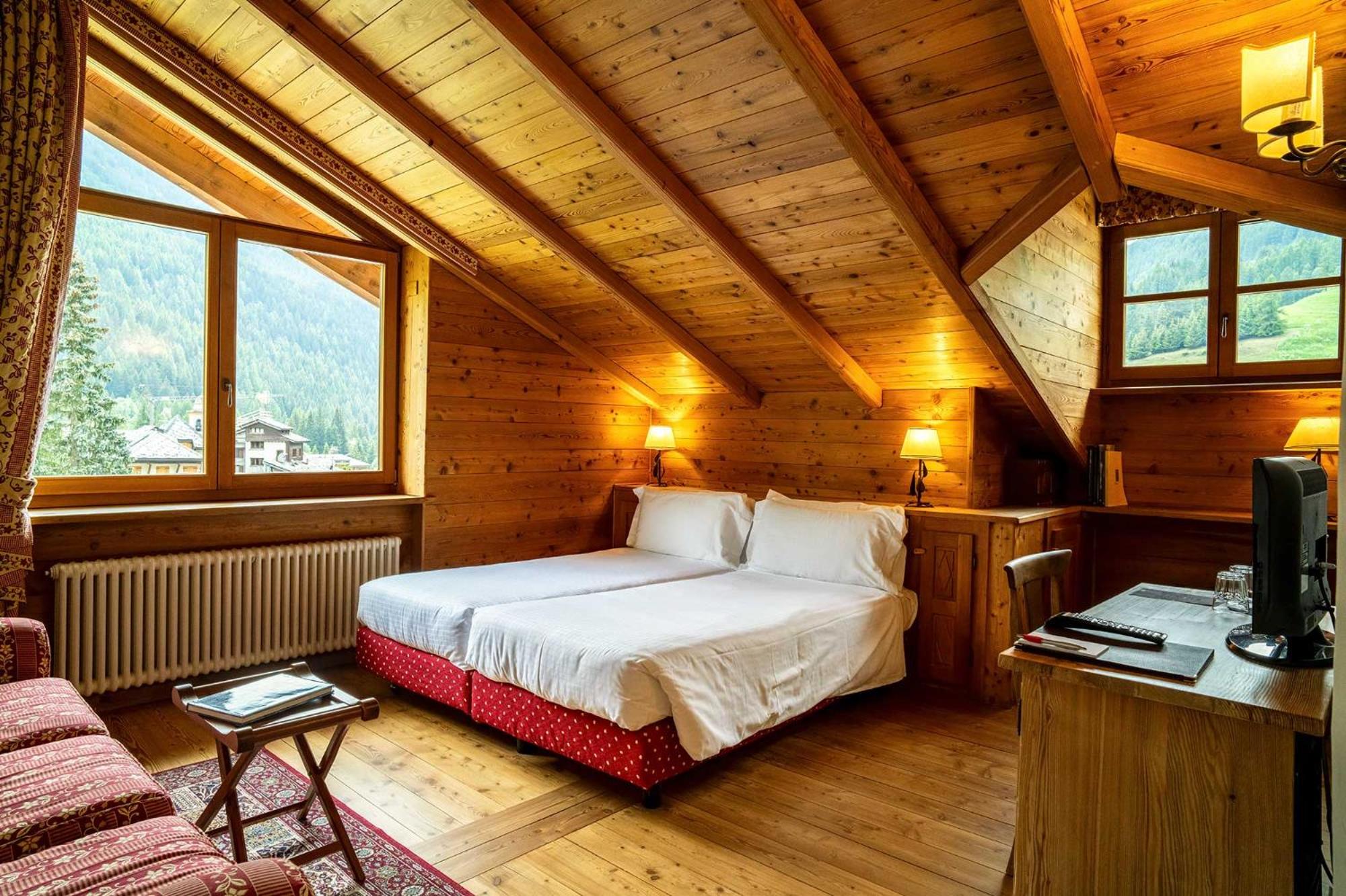 Luxury Triple Room