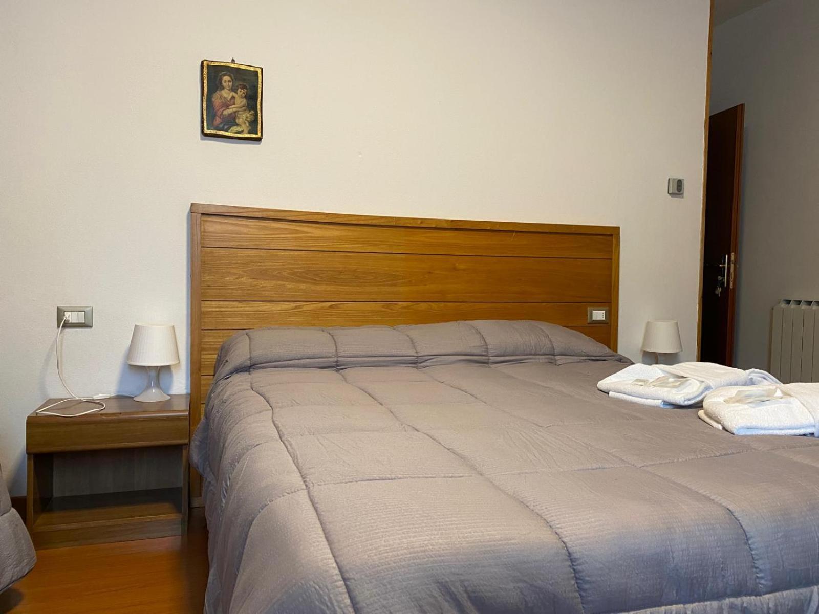 Large Double Room